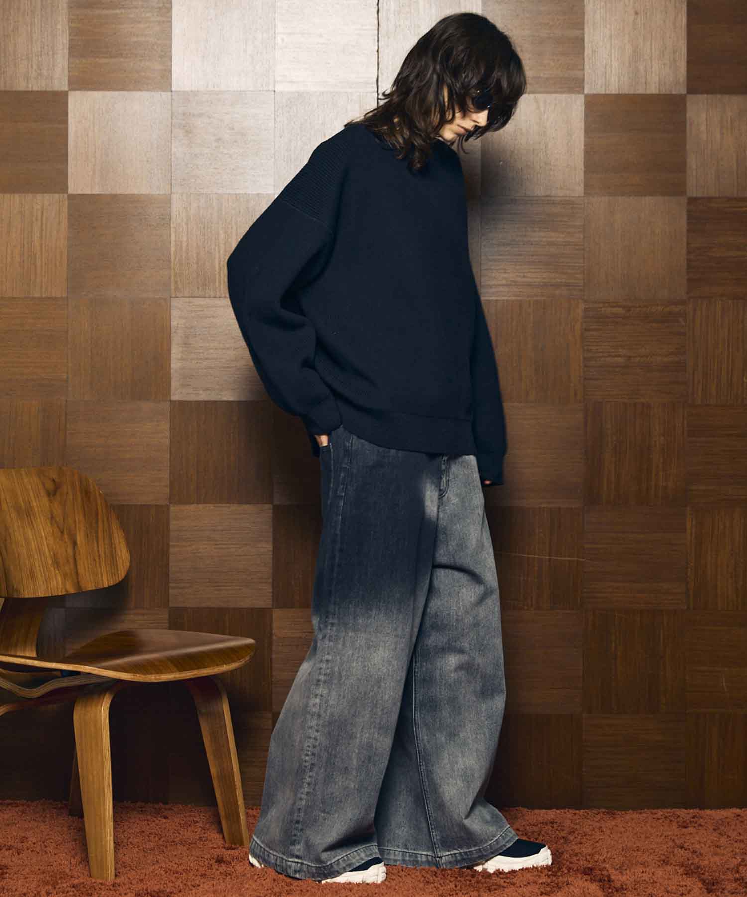 Gradation Short Length Prime-Over V-Neck Knit Pullover