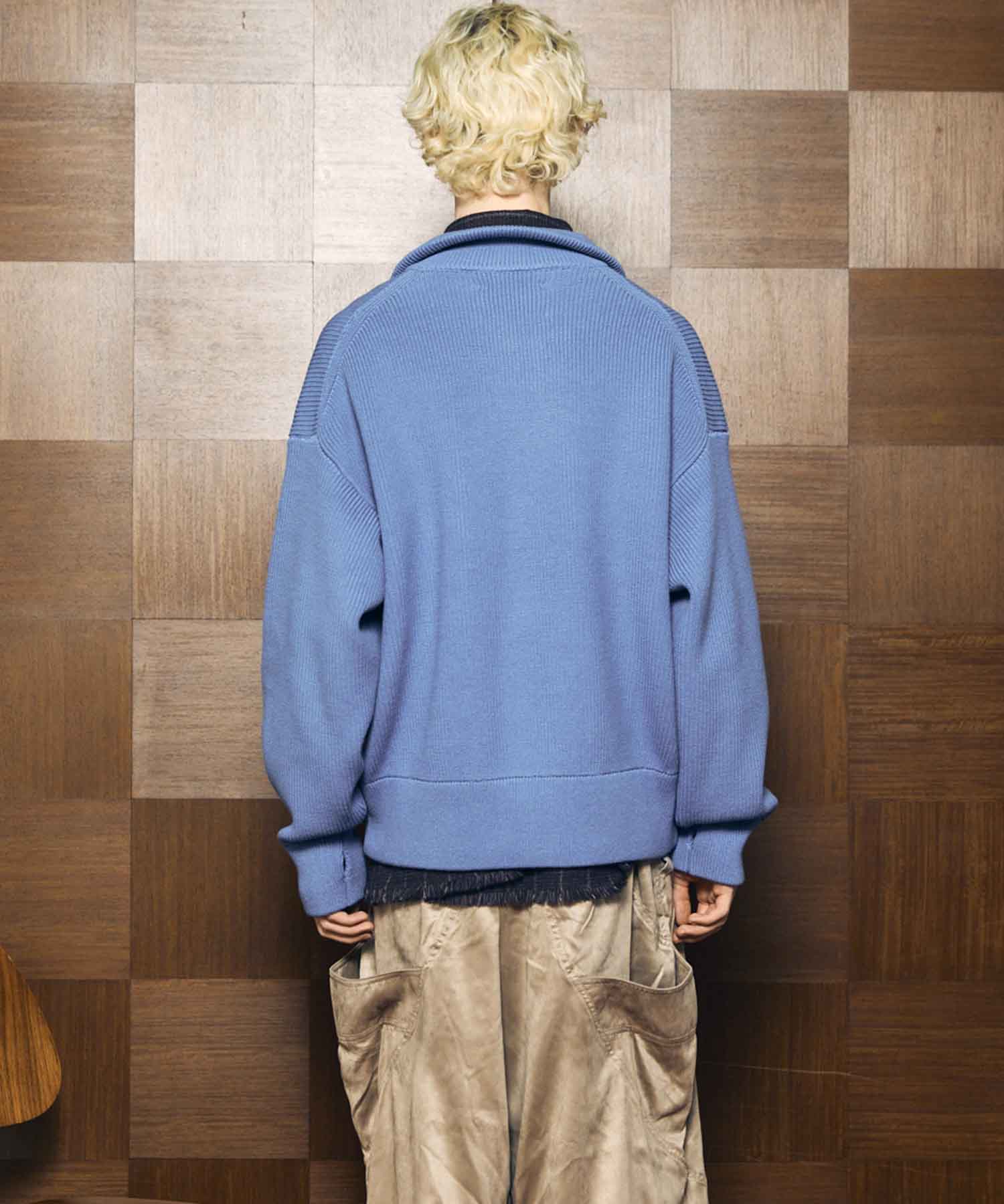 Gradation Short Length Prime-Over V-Neck Knit Pullover