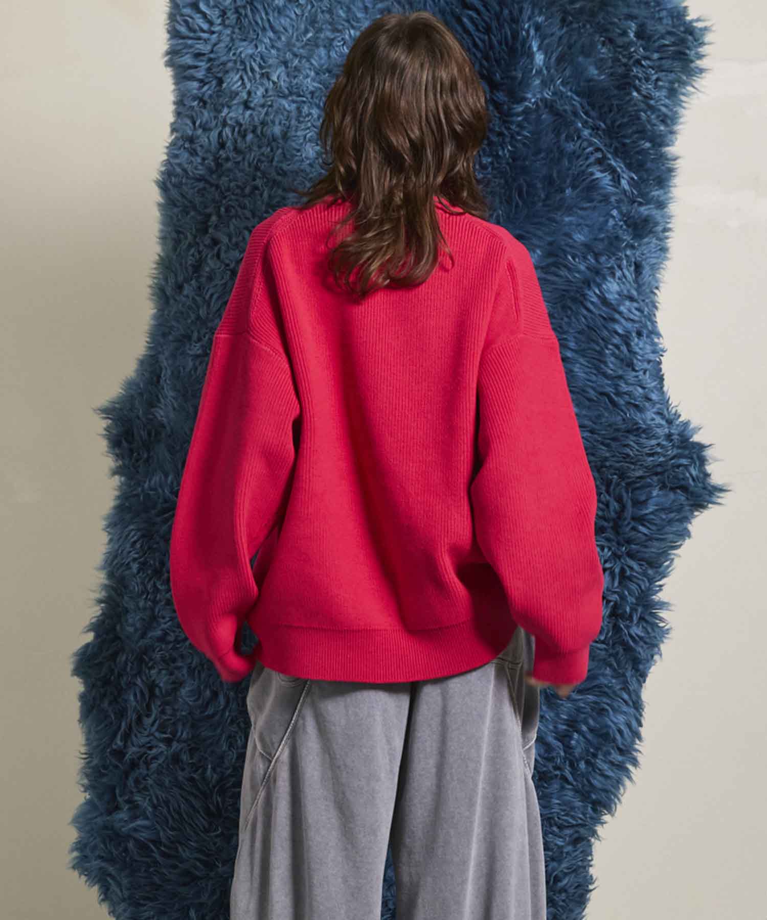 Gradation Short Length Prime-Over V-Neck Knit Pullover