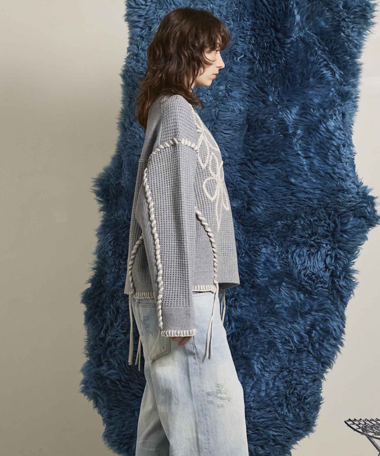 Gradation Short Length Prime-Over V-Neck Knit Pullover