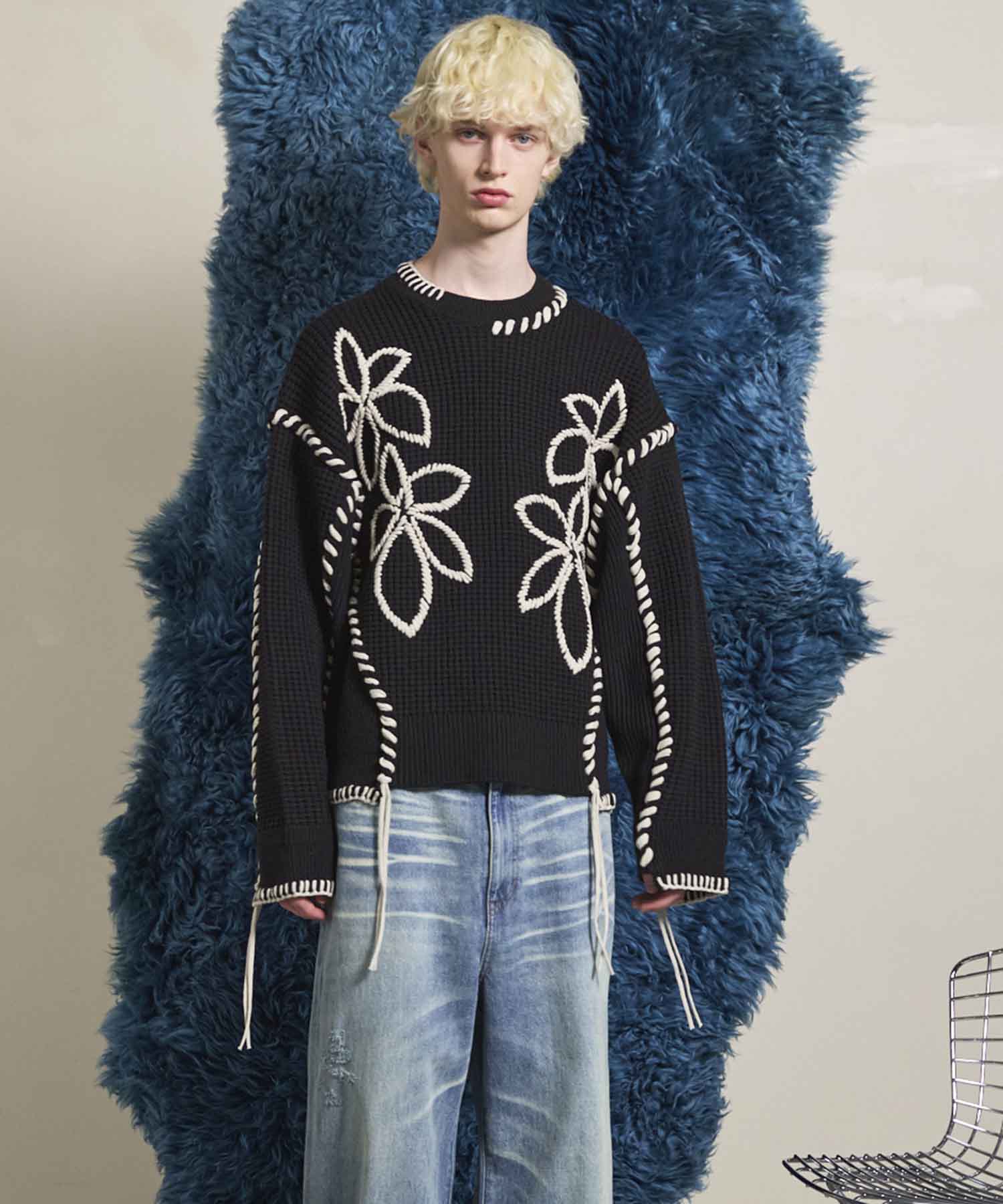 Gradation Short Length Prime-Over V-Neck Knit Pullover