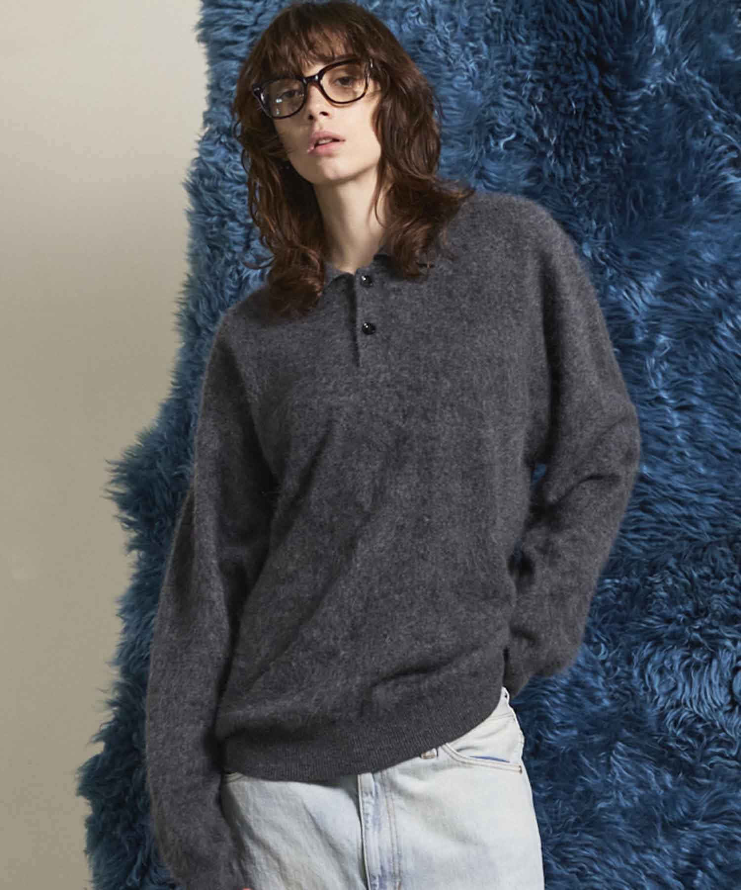 Gradation Short Length Prime-Over V-Neck Knit Pullover