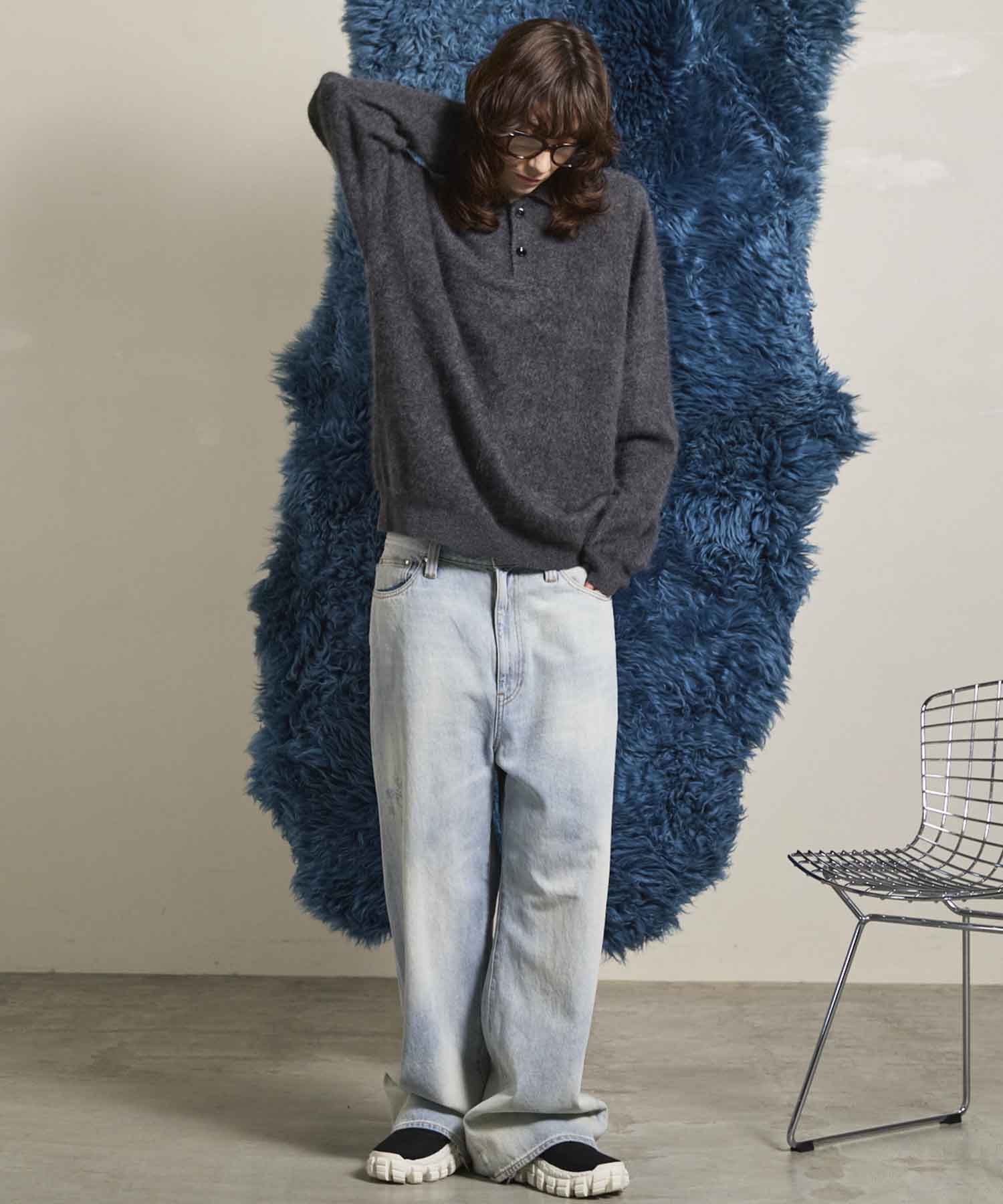 Gradation Short Length Prime-Over V-Neck Knit Pullover