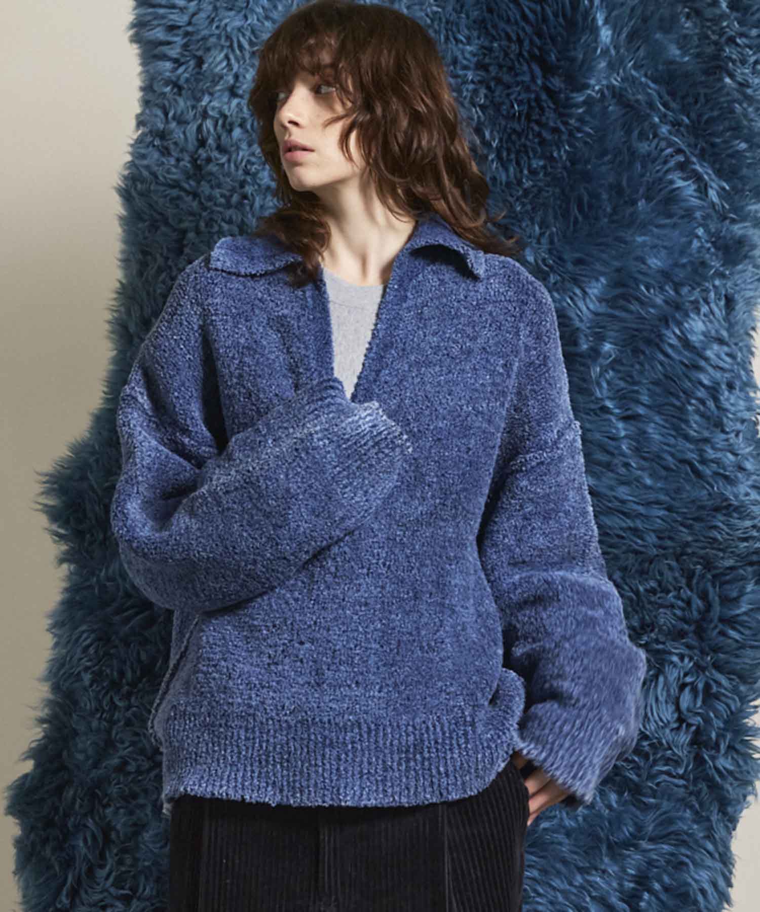 Gradation Short Length Prime-Over V-Neck Knit Pullover