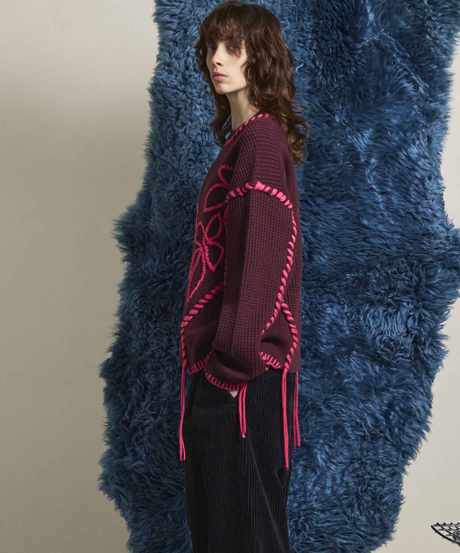 Gradation Short Length Prime-Over V-Neck Knit Pullover