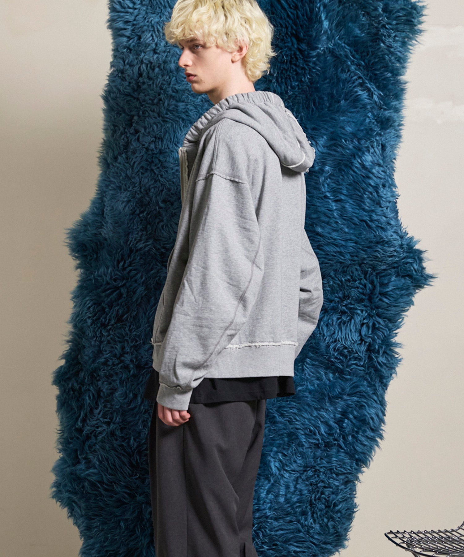 [25AW PRE-ORDER] Nuance Graphics Hand Stitching Long Sleeve TEE