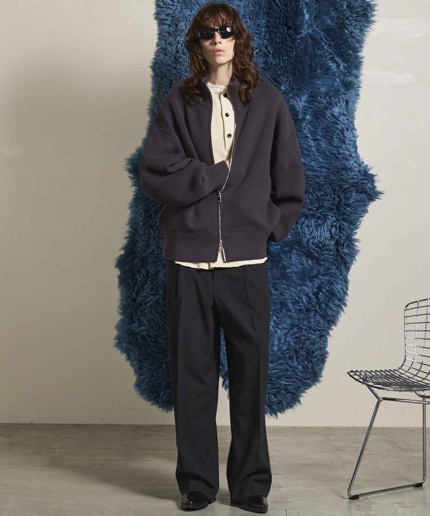 Gradation Short Length Prime-Over V-Neck Knit Pullover