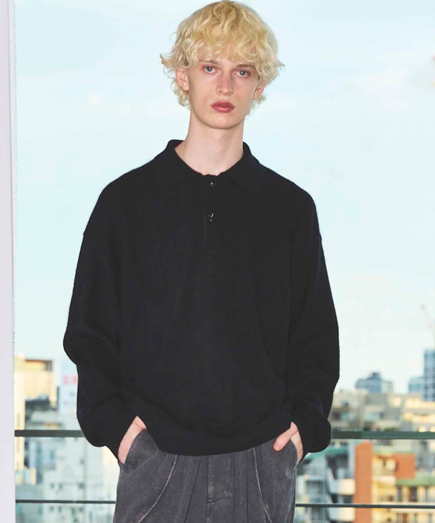 Gradation Short Length Prime-Over V-Neck Knit Pullover