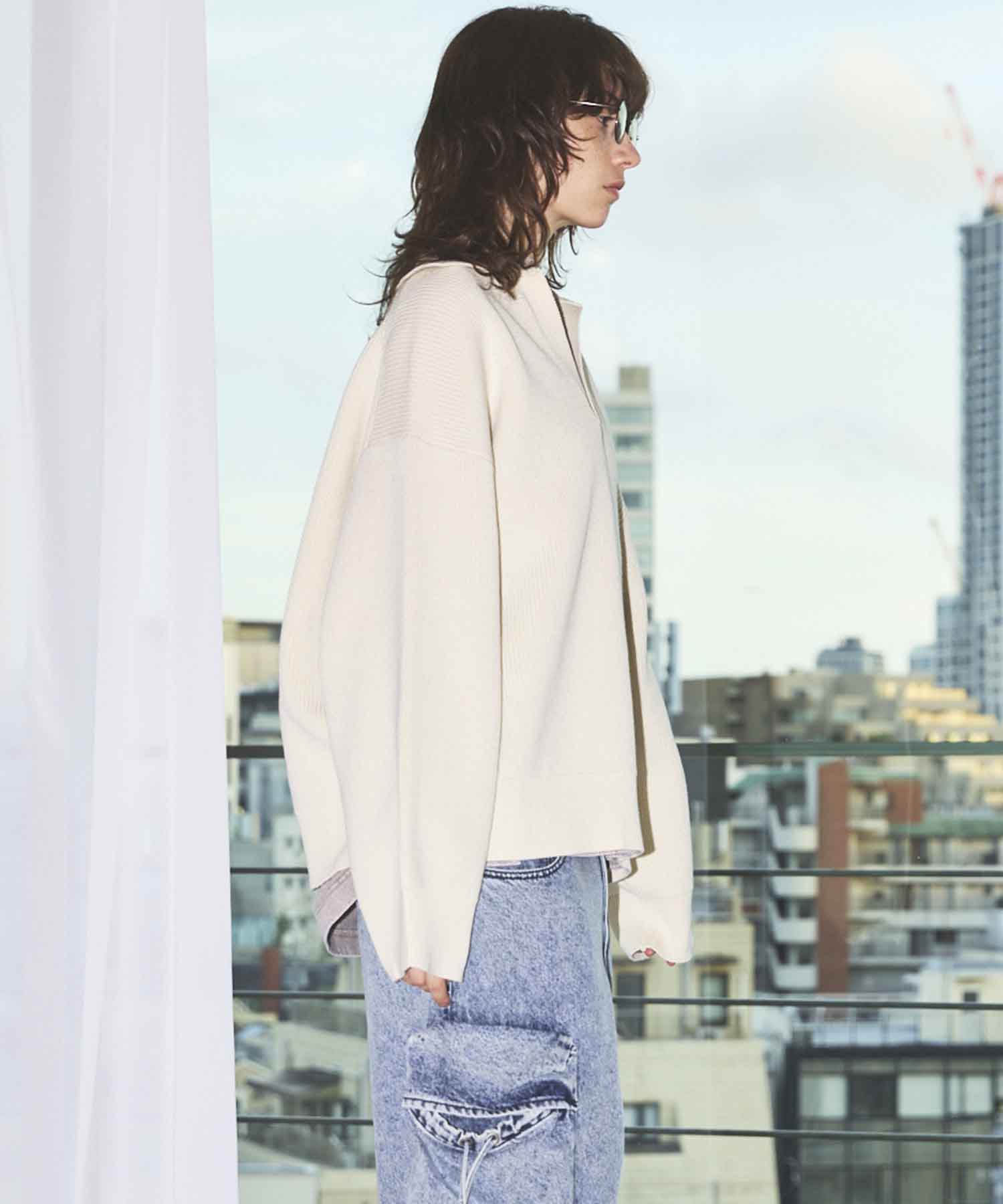 Gradation Short Length Prime-Over V-Neck Knit Pullover