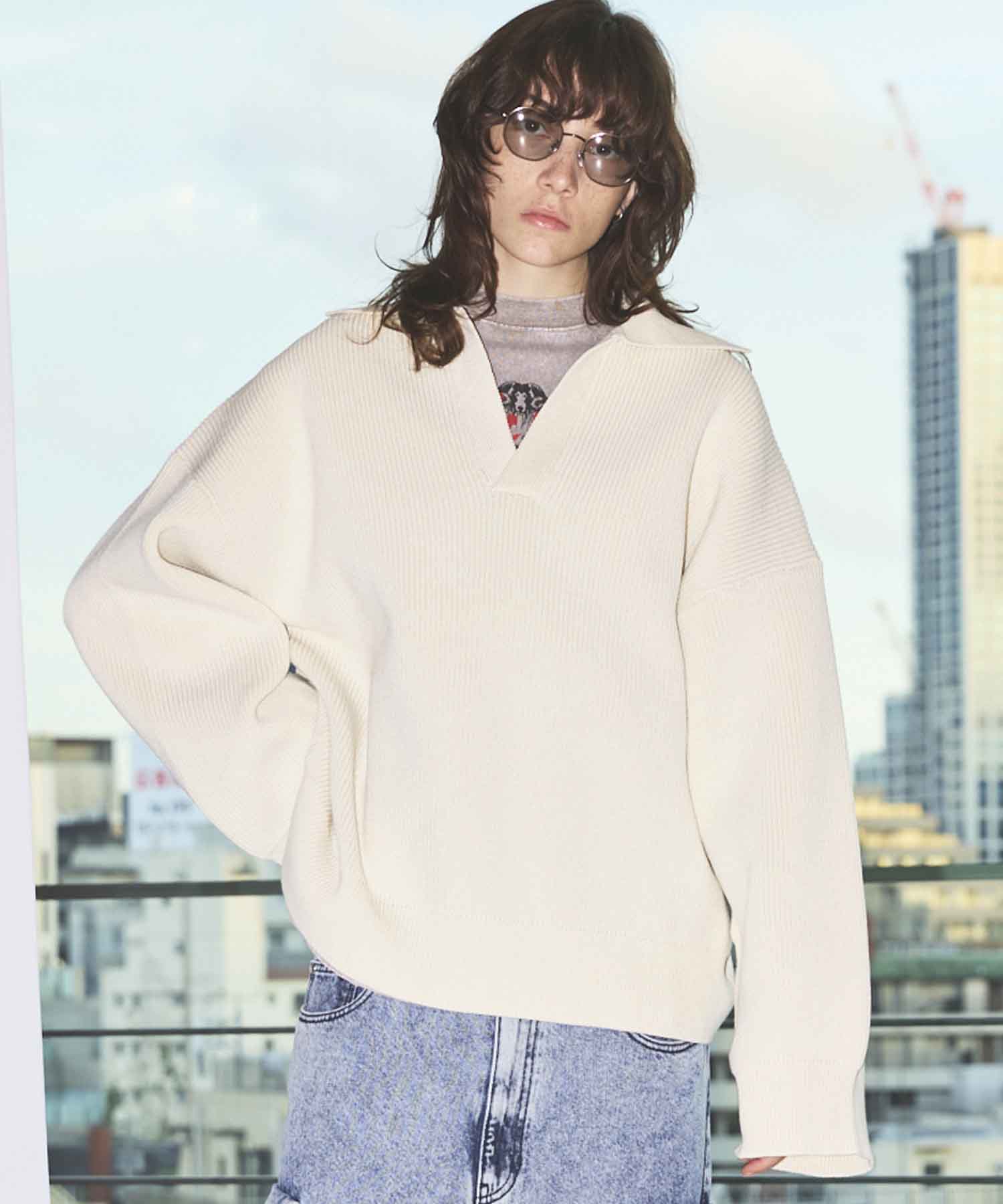 Gradation Short Length Prime-Over V-Neck Knit Pullover