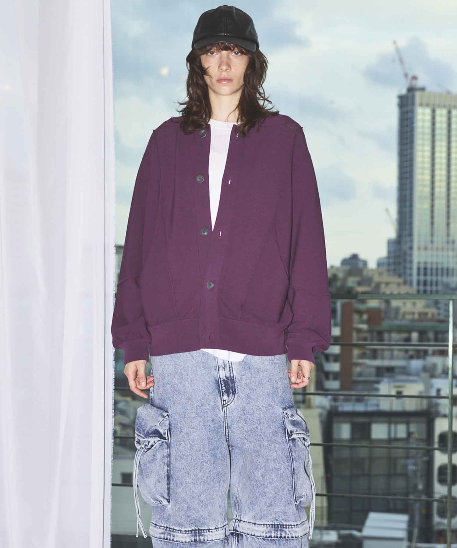 Gradation Short Length Prime-Over V-Neck Knit Pullover