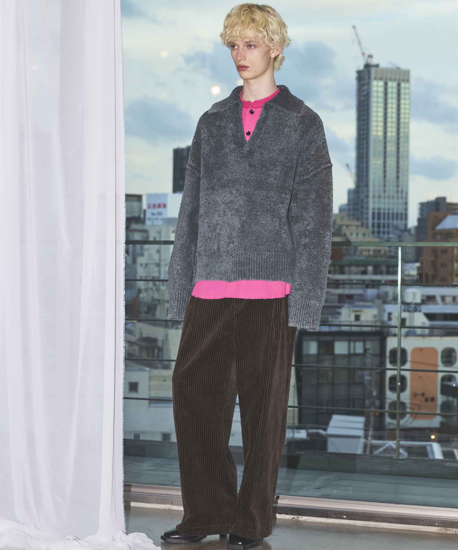 Gradation Short Length Prime-Over V-Neck Knit Pullover