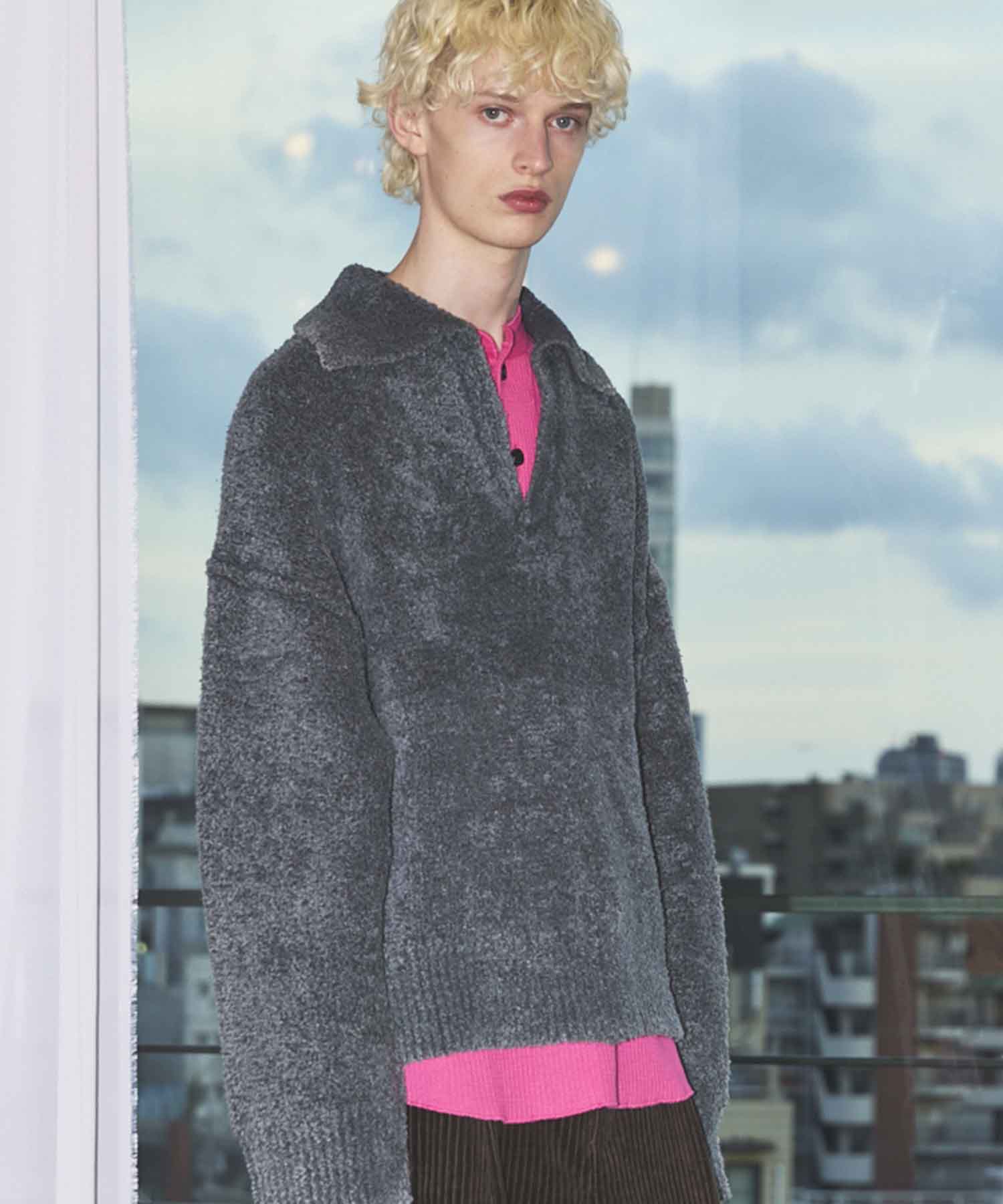 Gradation Short Length Prime-Over V-Neck Knit Pullover