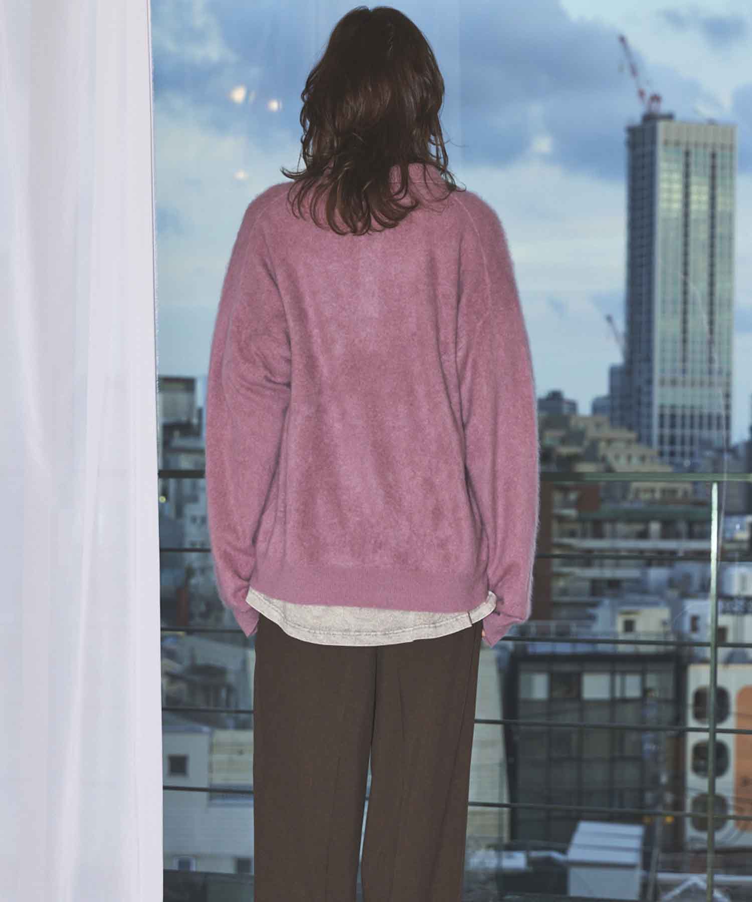 Gradation Short Length Prime-Over V-Neck Knit Pullover