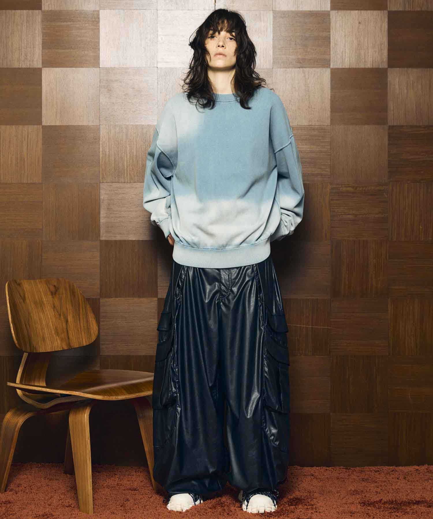 Gradation Dye Prime-Over Crew Neck Knit Pullover