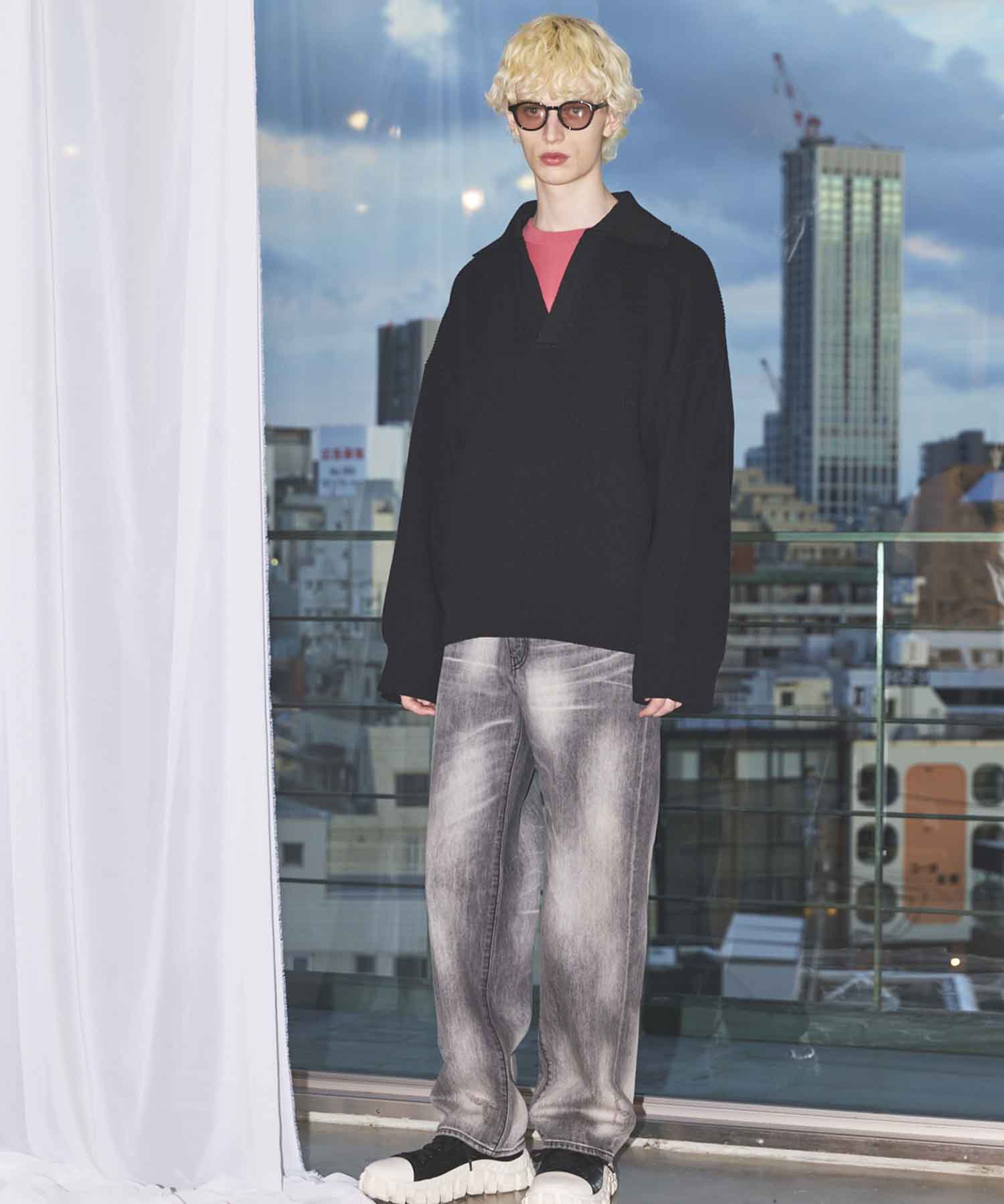 Gradation Short Length Prime-Over V-Neck Knit Pullover