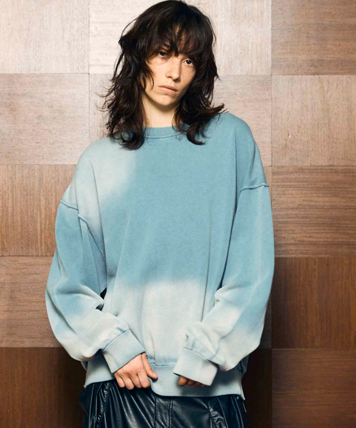 Gradation Dye Prime-Over Crew Neck Knit Pullover