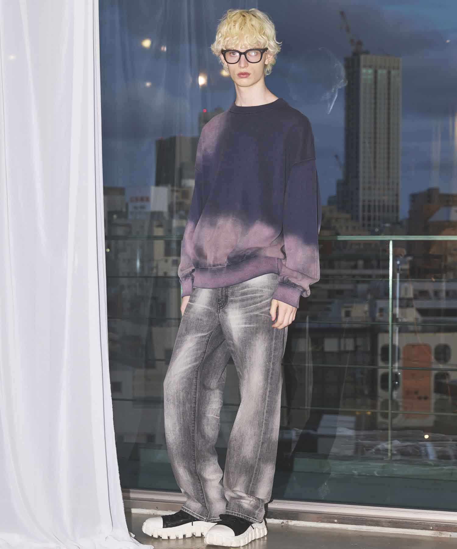 Gradation Dye Prime-Over Crew Neck Knit Pullover