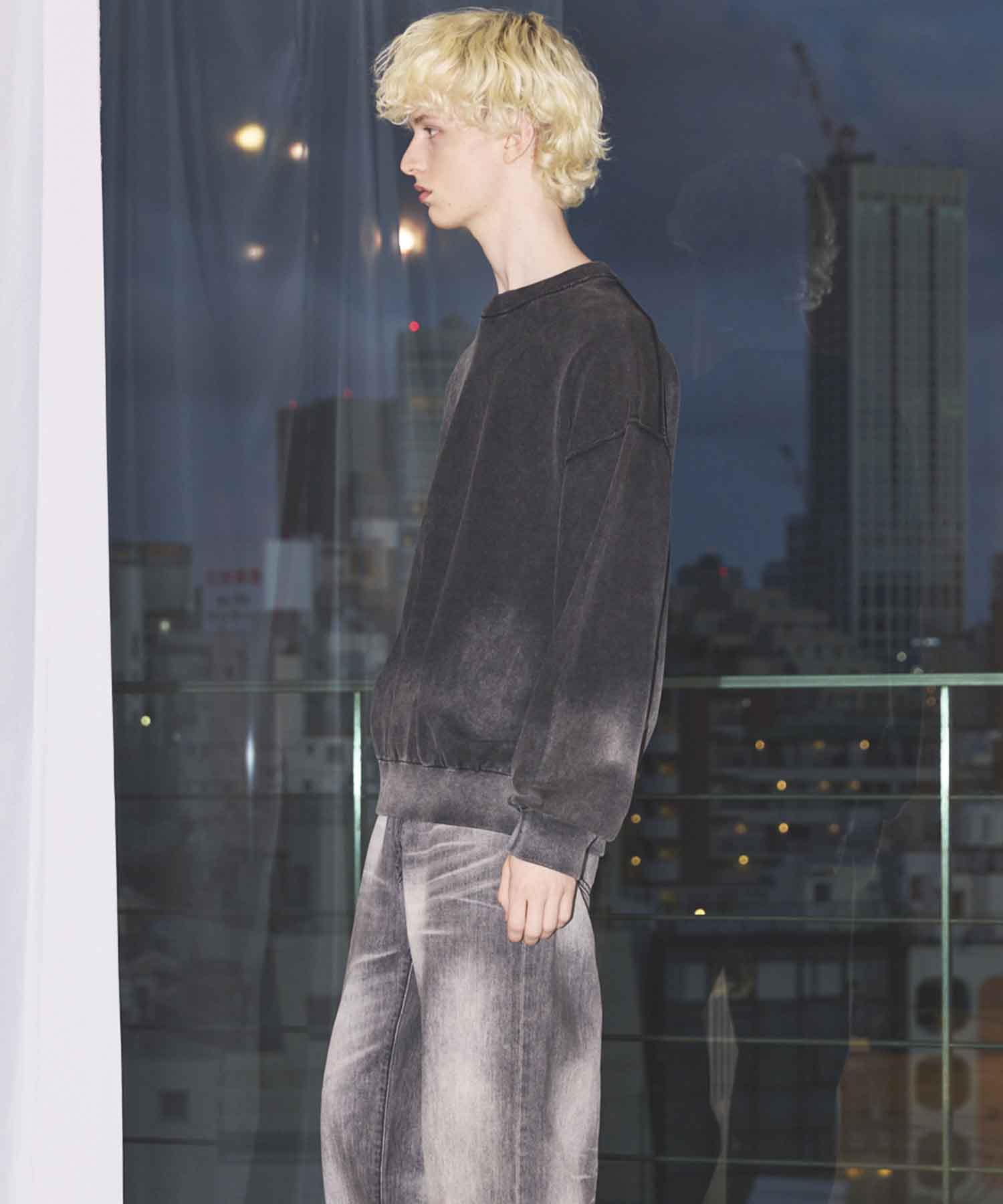 Gradation Dye Prime-Over Crew Neck Knit Pullover