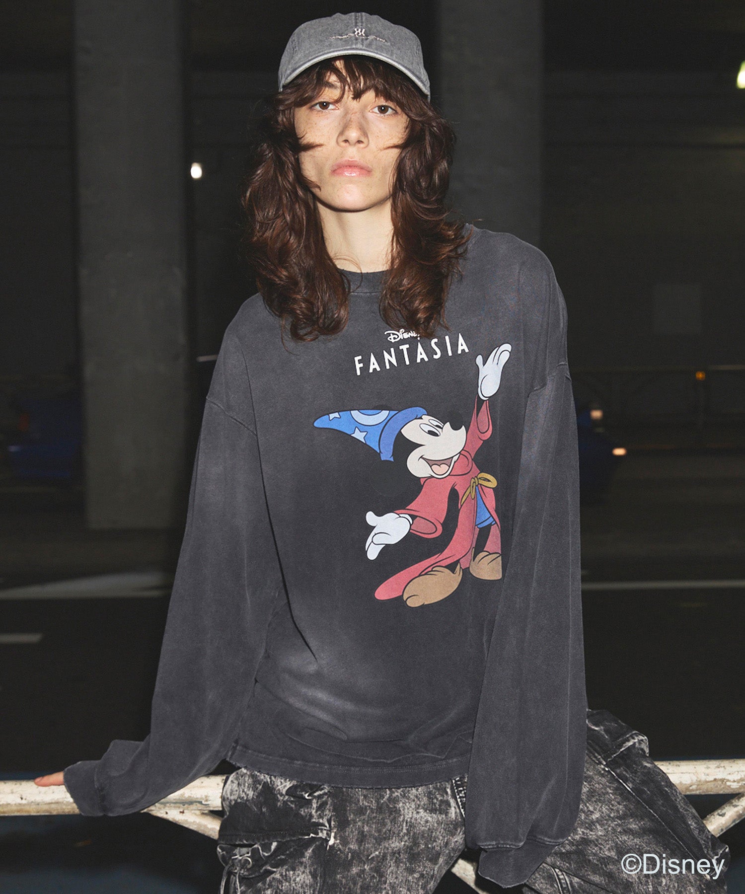 【MOVIE SERIES】「FANTASIA」- HAND - Prime-Over Crew Neck  Long Sleeve T-Shirt