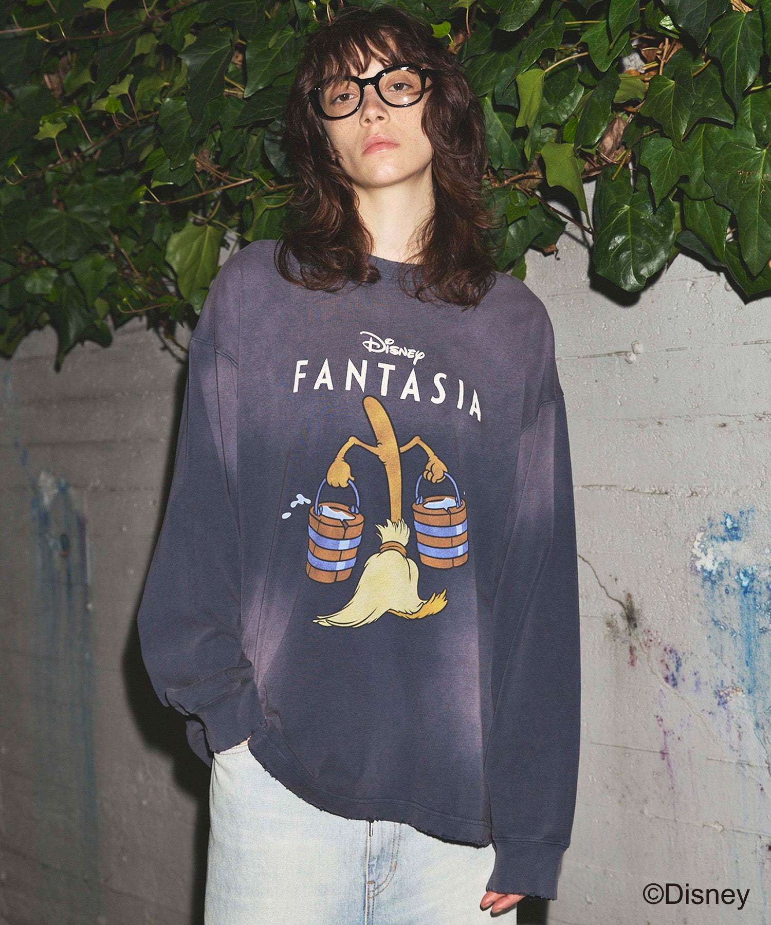 【MOVIE SERIES】「FANTASIA」-  BROOM - Prime-Over Crew Neck  Long Sleeve T-Shirt