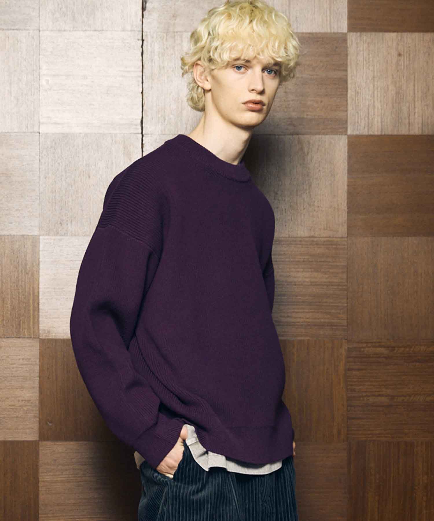 Gradation Short Length Prime-Over V-Neck Knit Pullover