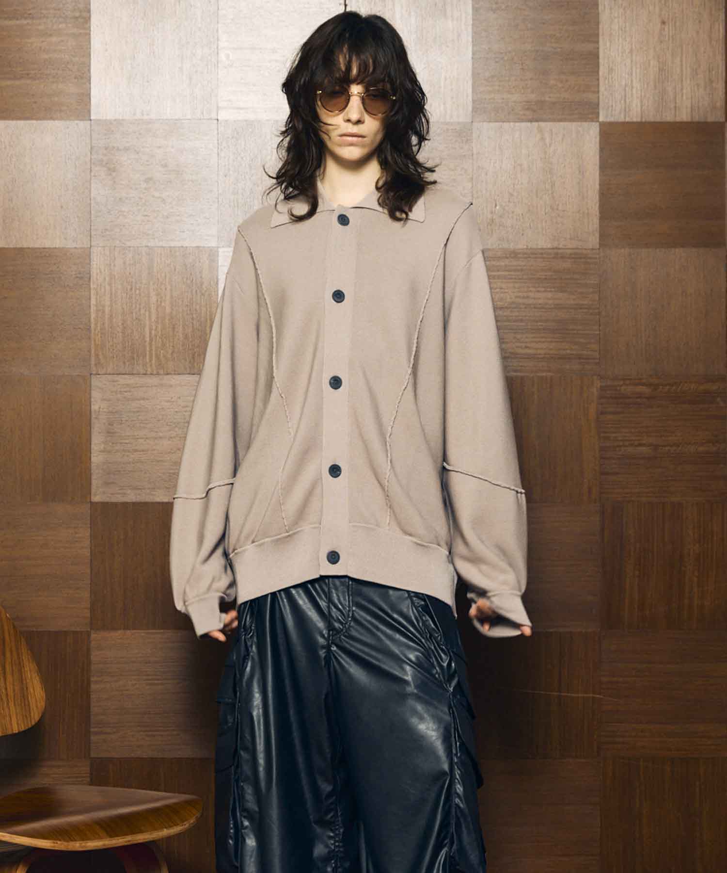 Gradation Short Length Prime-Over V-Neck Knit Pullover