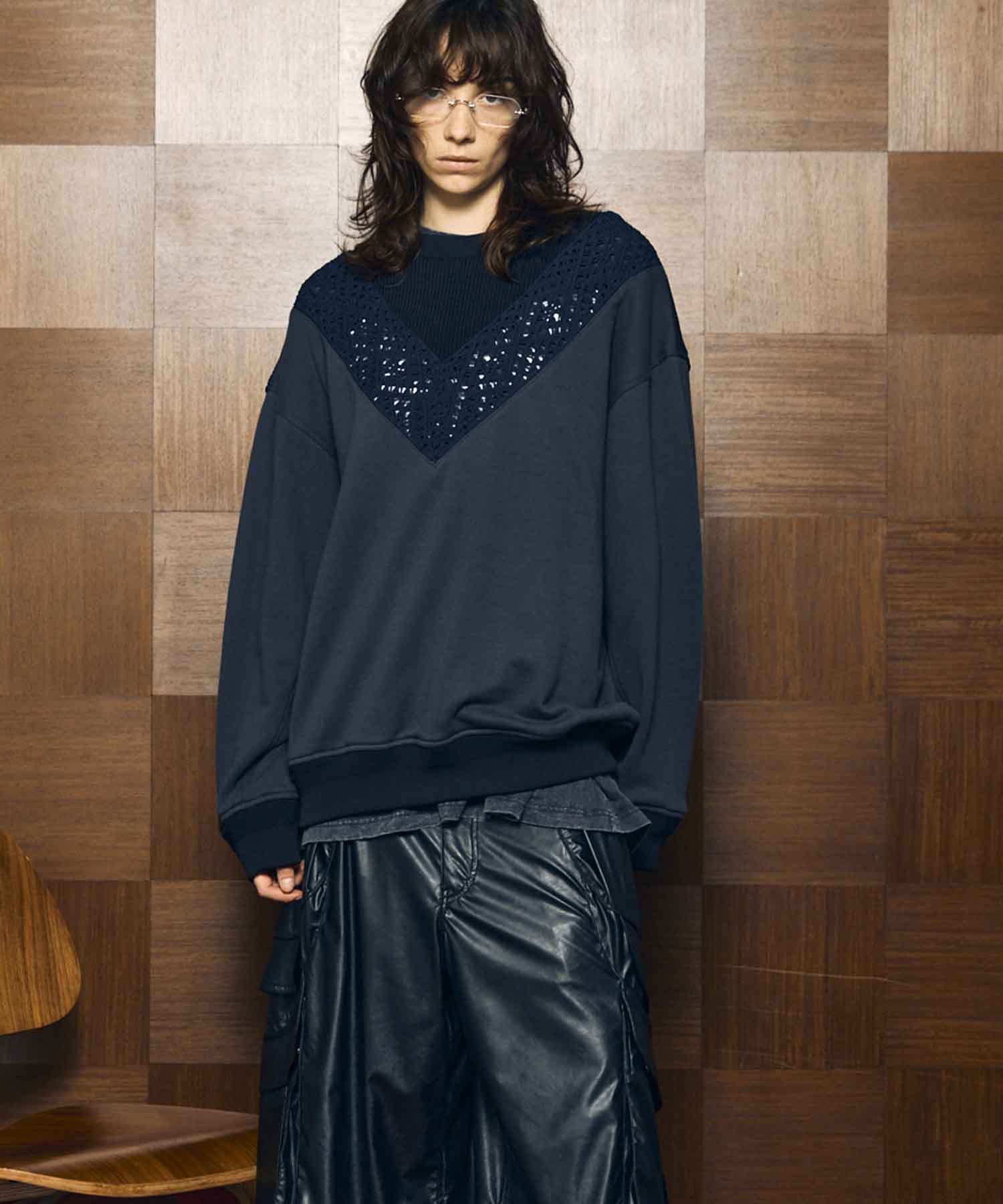 Gradation Short Length Prime-Over V-Neck Knit Pullover