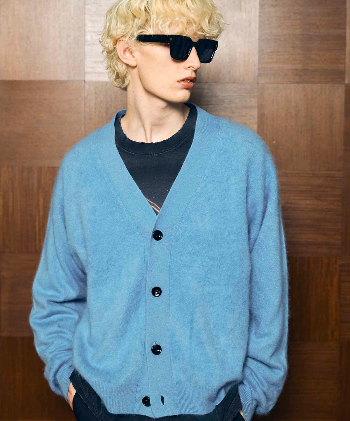 Super140 Brushed Extra Fine Merino Wool V-neck Cardigan