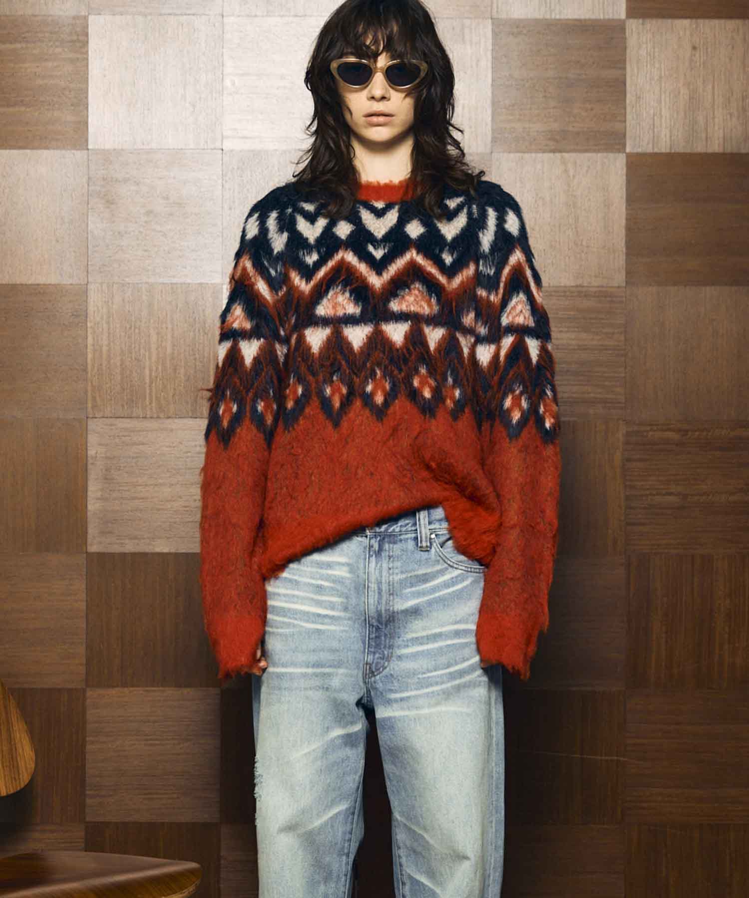 Gradation Short Length Prime-Over V-Neck Knit Pullover