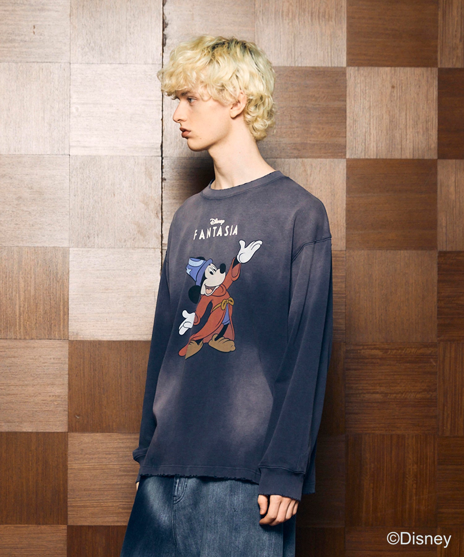 【MOVIE SERIES】「FANTASIA」- HAND - Prime-Over Crew Neck  Long Sleeve T-Shirt