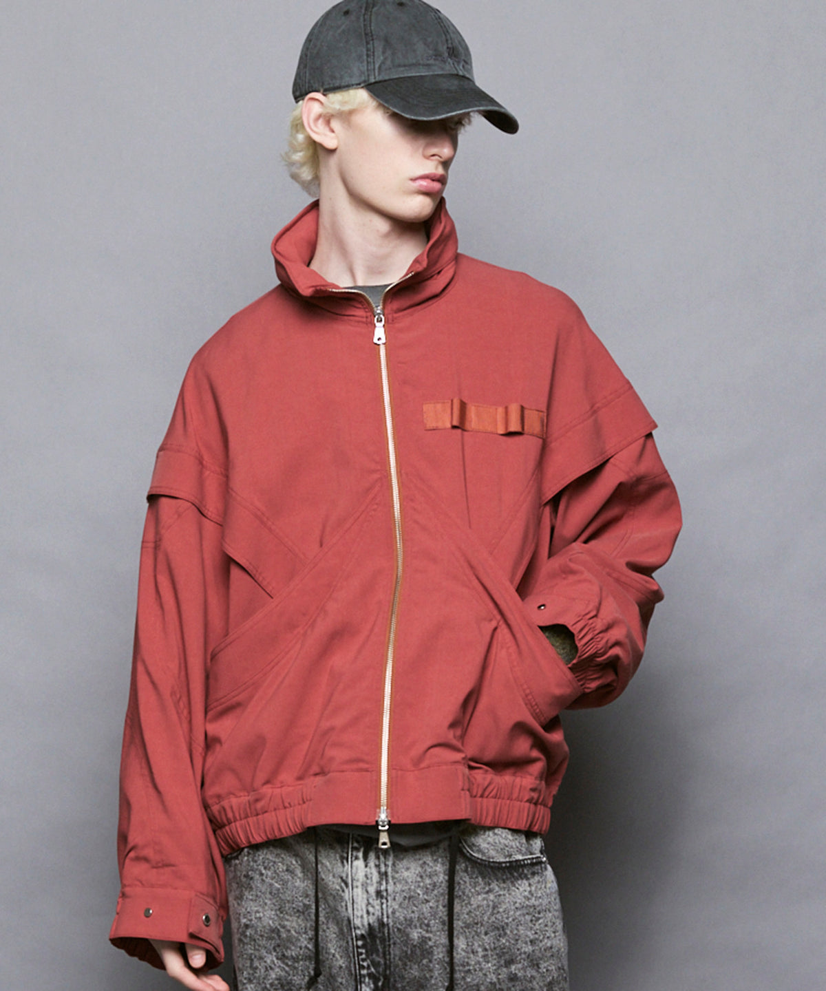 Prime-Over Curved Switching Blouson