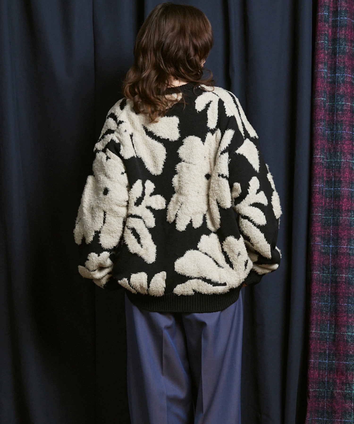 [25AW PRE-ORDER] Botanical Jacquard Prime-Over Crew Neck Knit Pullover