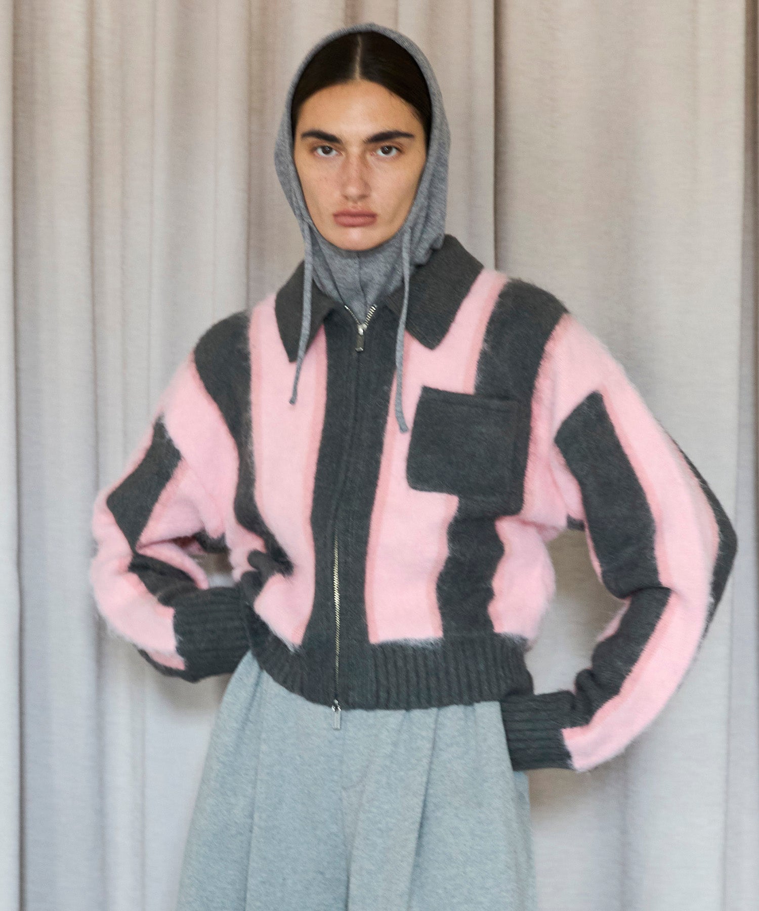 [25autumn preoder] Soutien Collar Stripe Zip Knit Cardigan