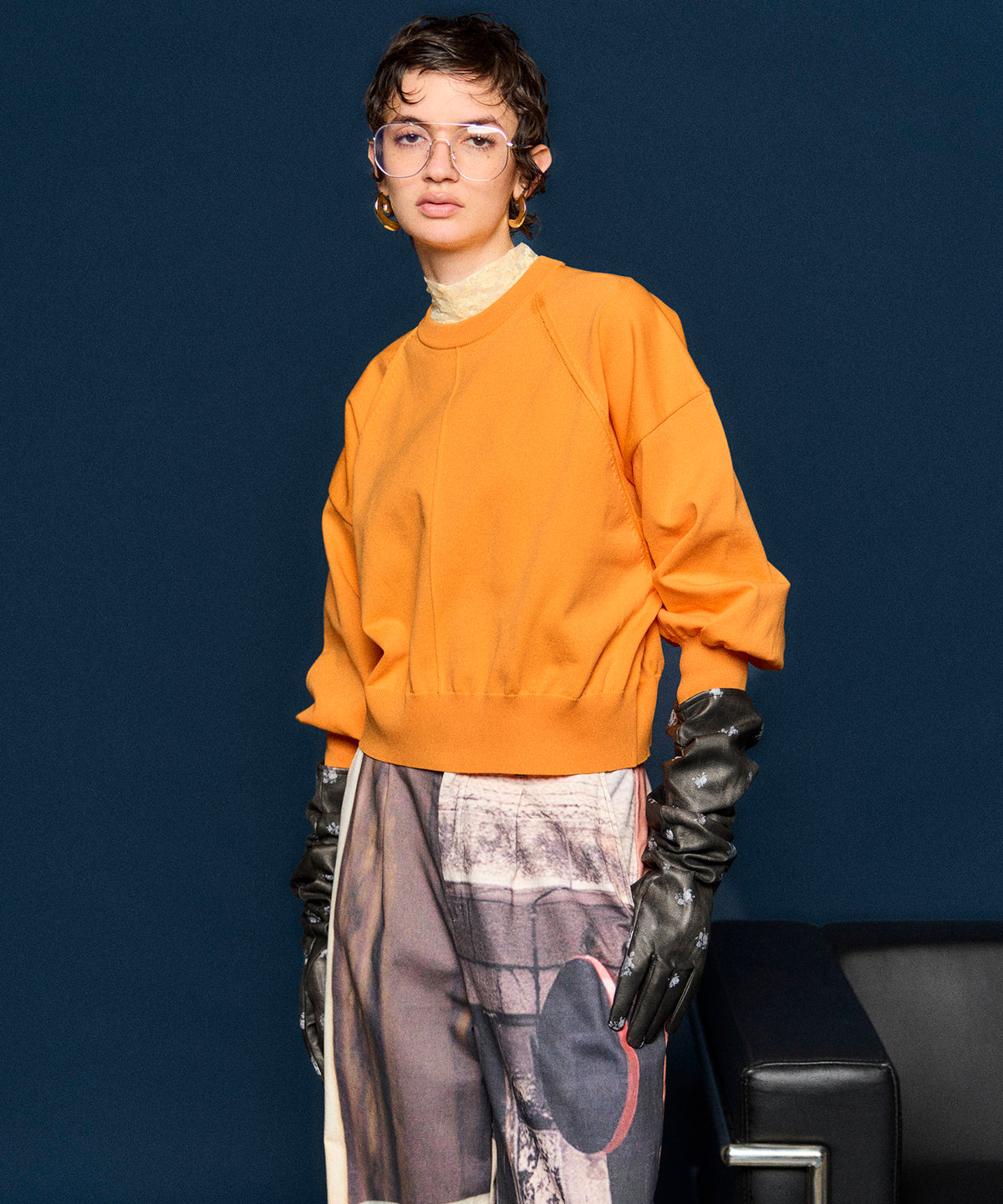 Crew Neck Color Short Knit Pullover