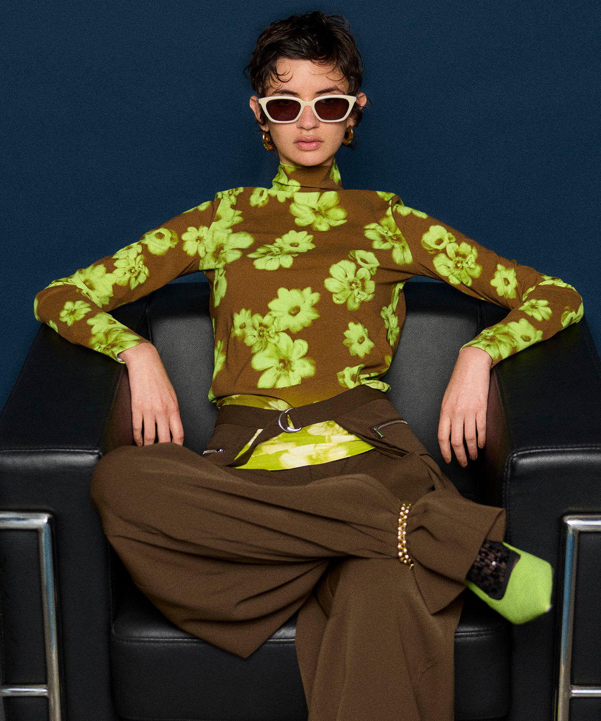 【25WINTER 2nd PRE-ORDER】Gradient Turtle Flower Top