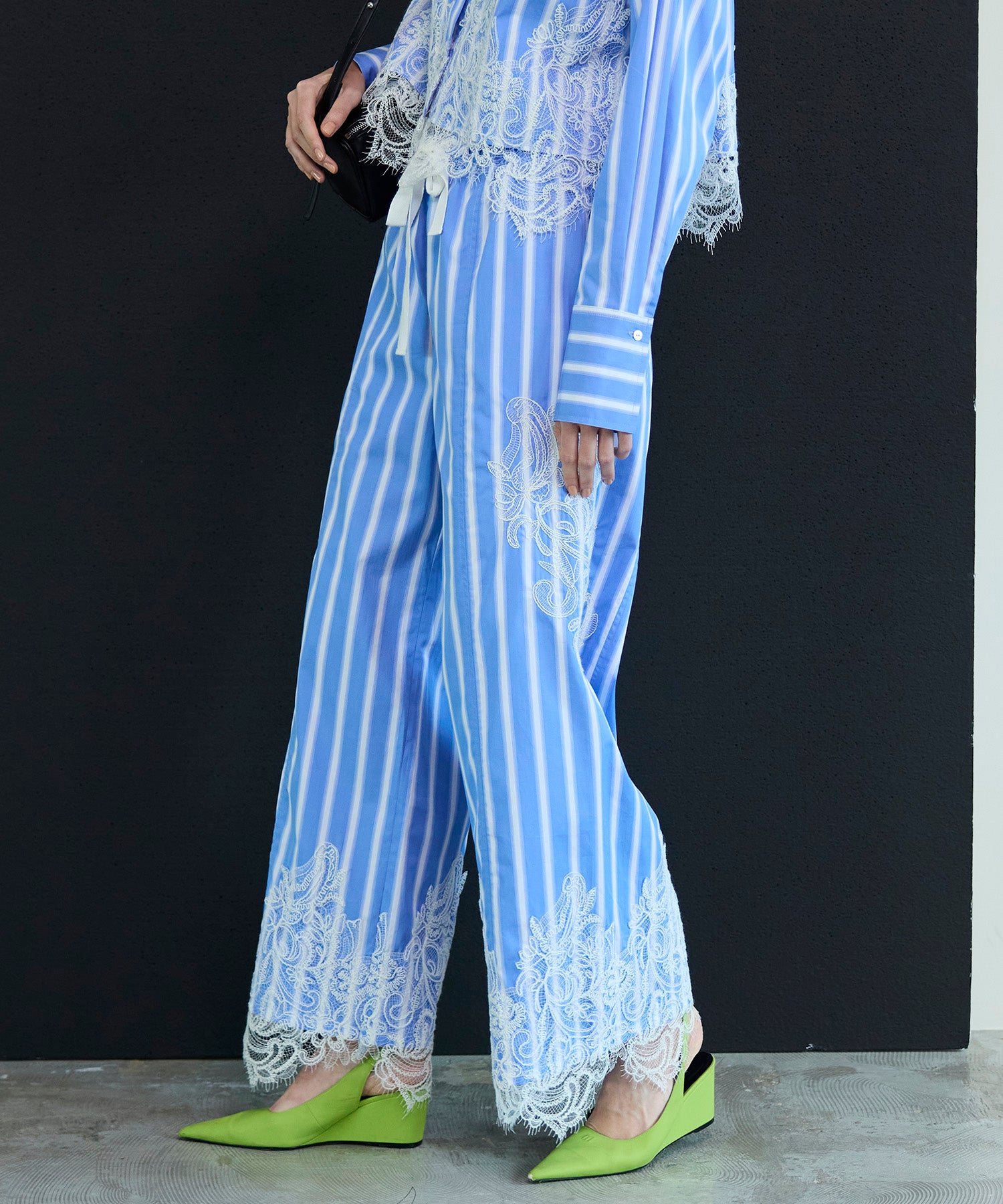 【26SPRING PRE-ORDER】Striped Lace Pants