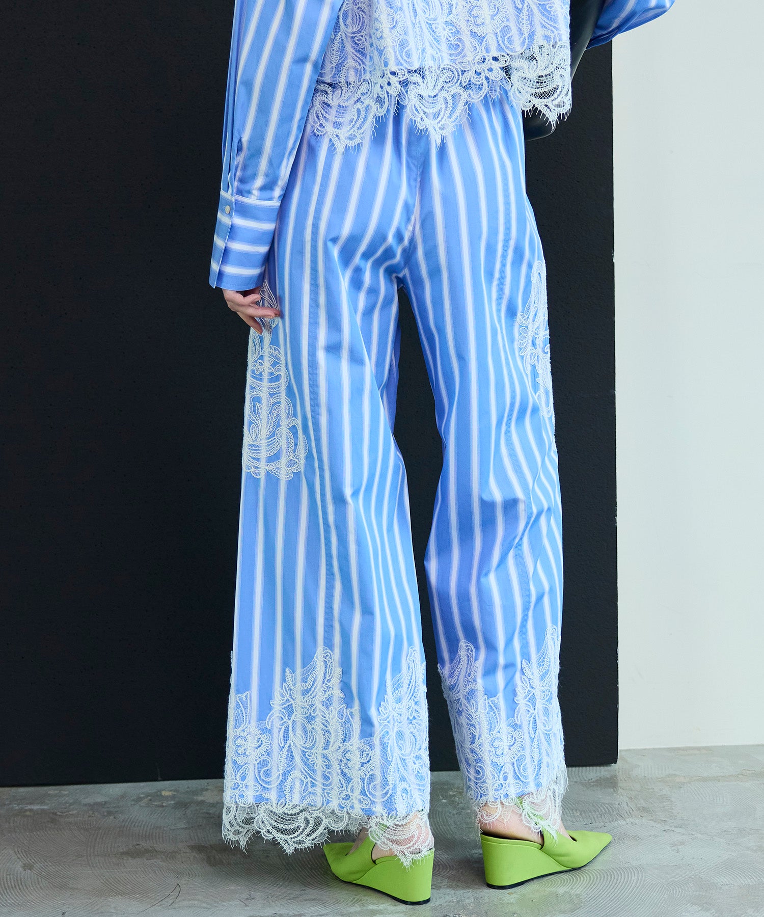 【26SPRING PRE-ORDER】Striped Lace Pants