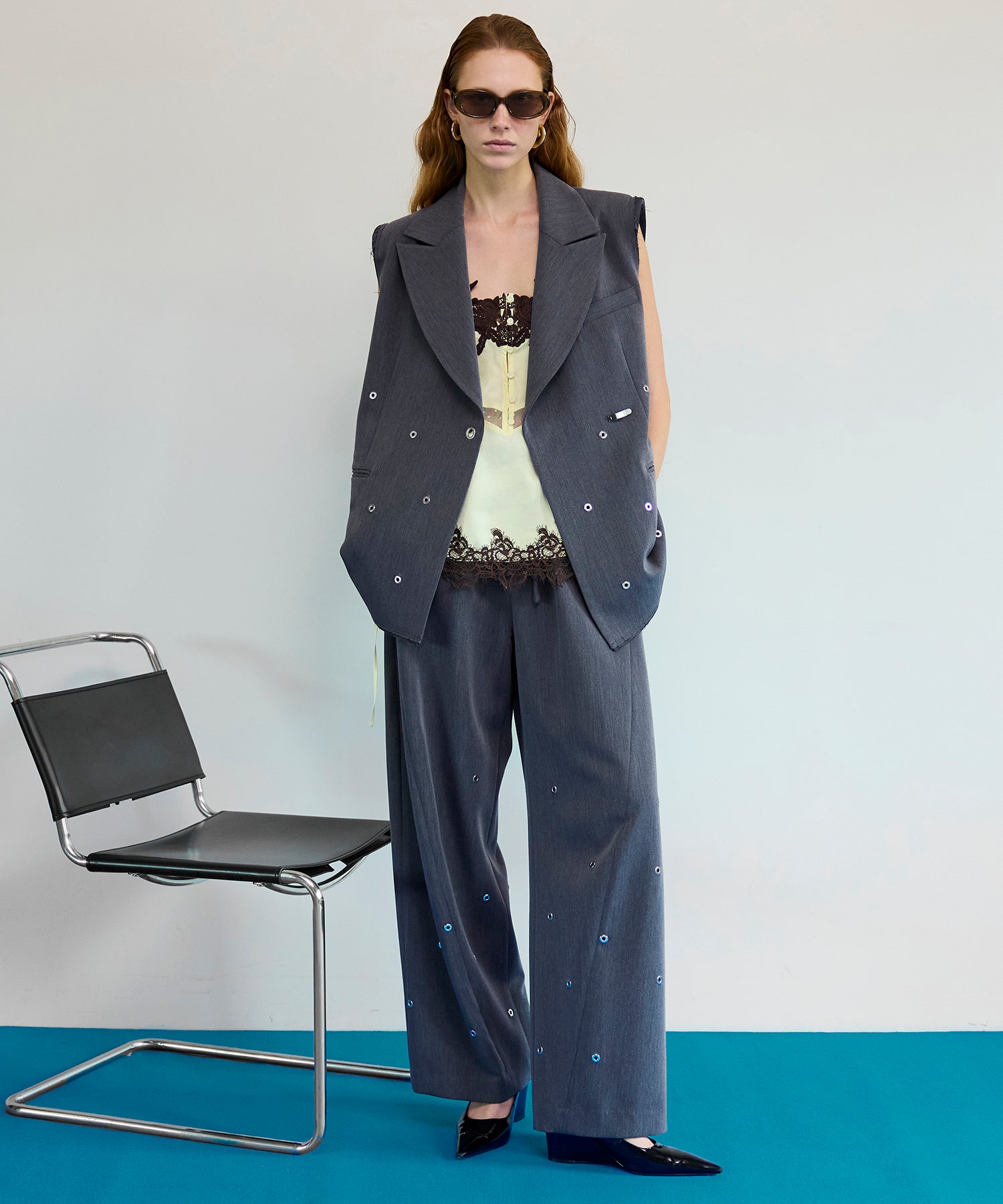 【26SPRING PRE-ORDER】Eyelet Over Gilet