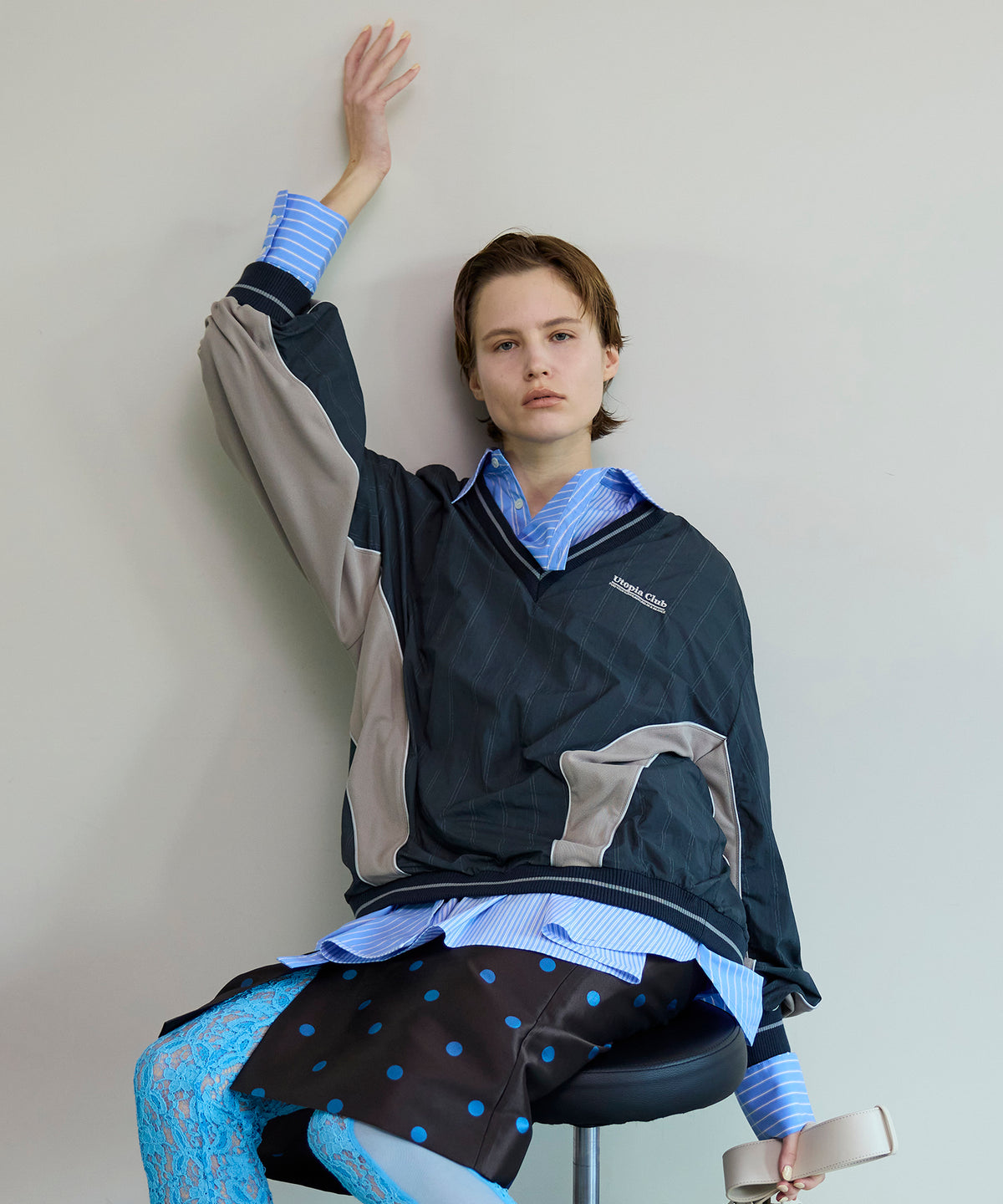 【26SPRING PRE-ORDER】Striped Print V-Neck Tops