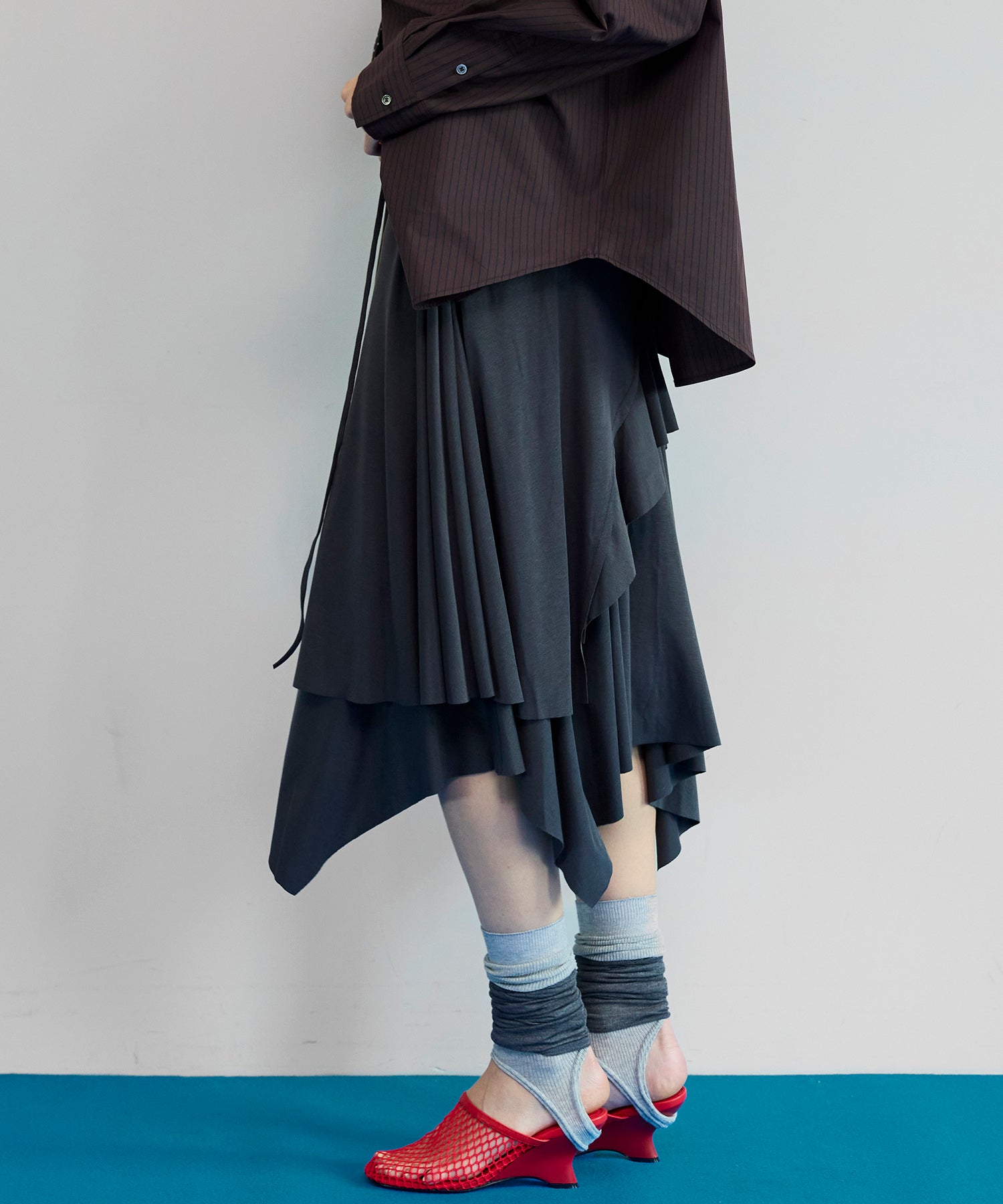 【26SPRING PRE-ORDER】Asymmetrical Flare Skirt