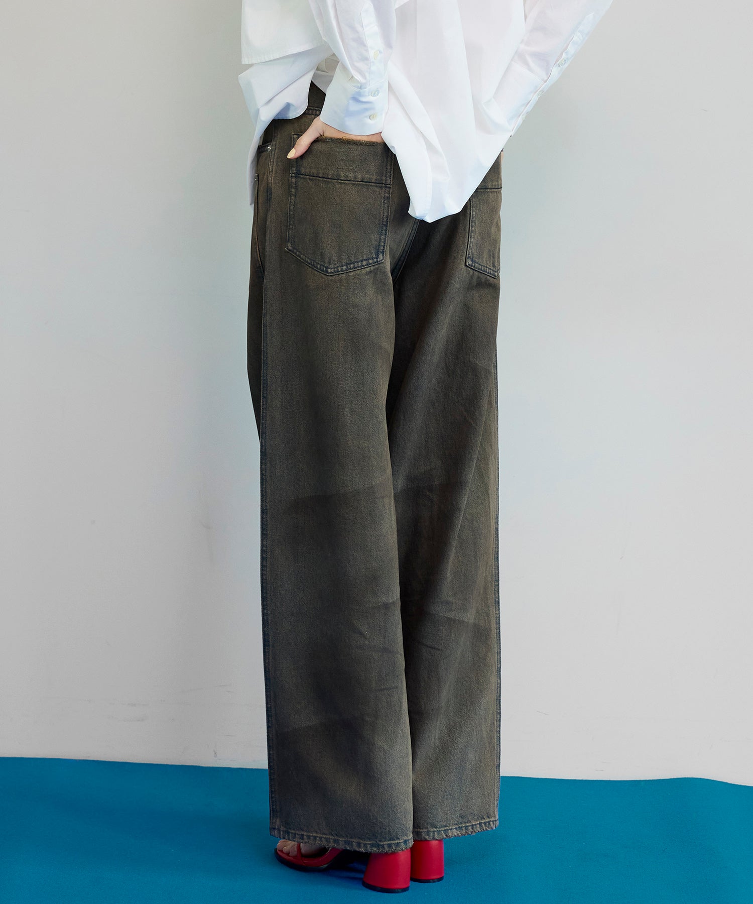 【26SPRING PRE-ORDER】Double Pocket Mud Denim