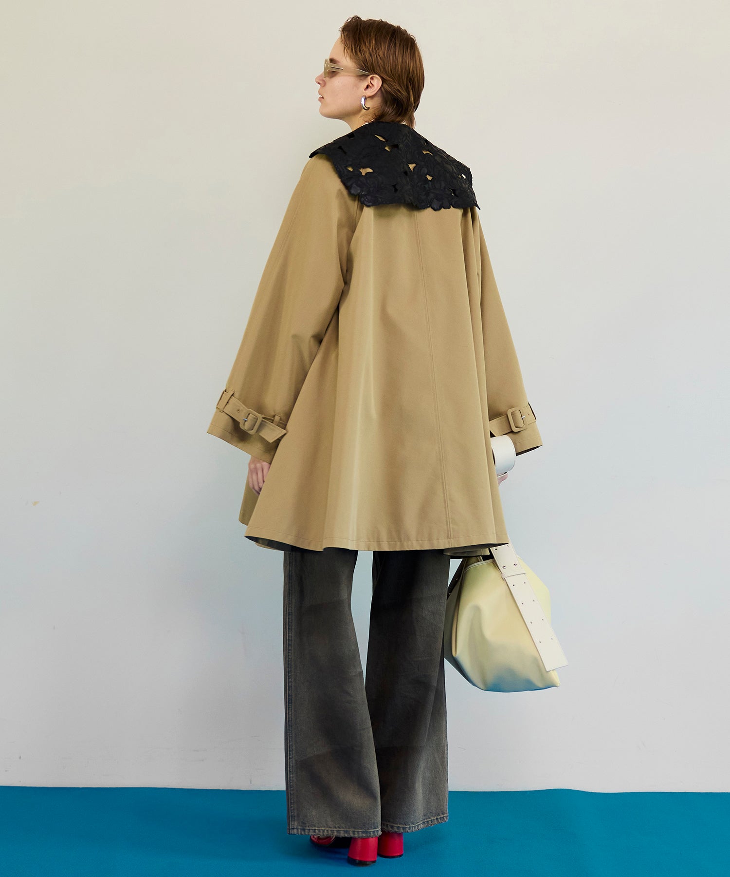 【26SPRING PRE-ORDER】Lace Collar Tent Flare Trench Coat