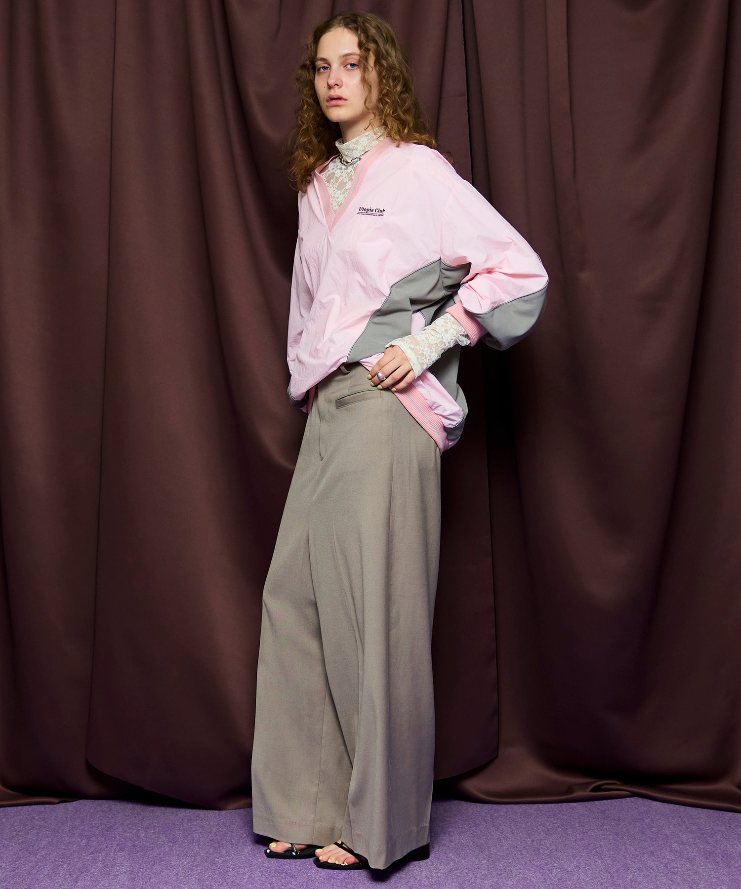 【26SPRING PRE-ORDER】Striped Print V-Neck Tops