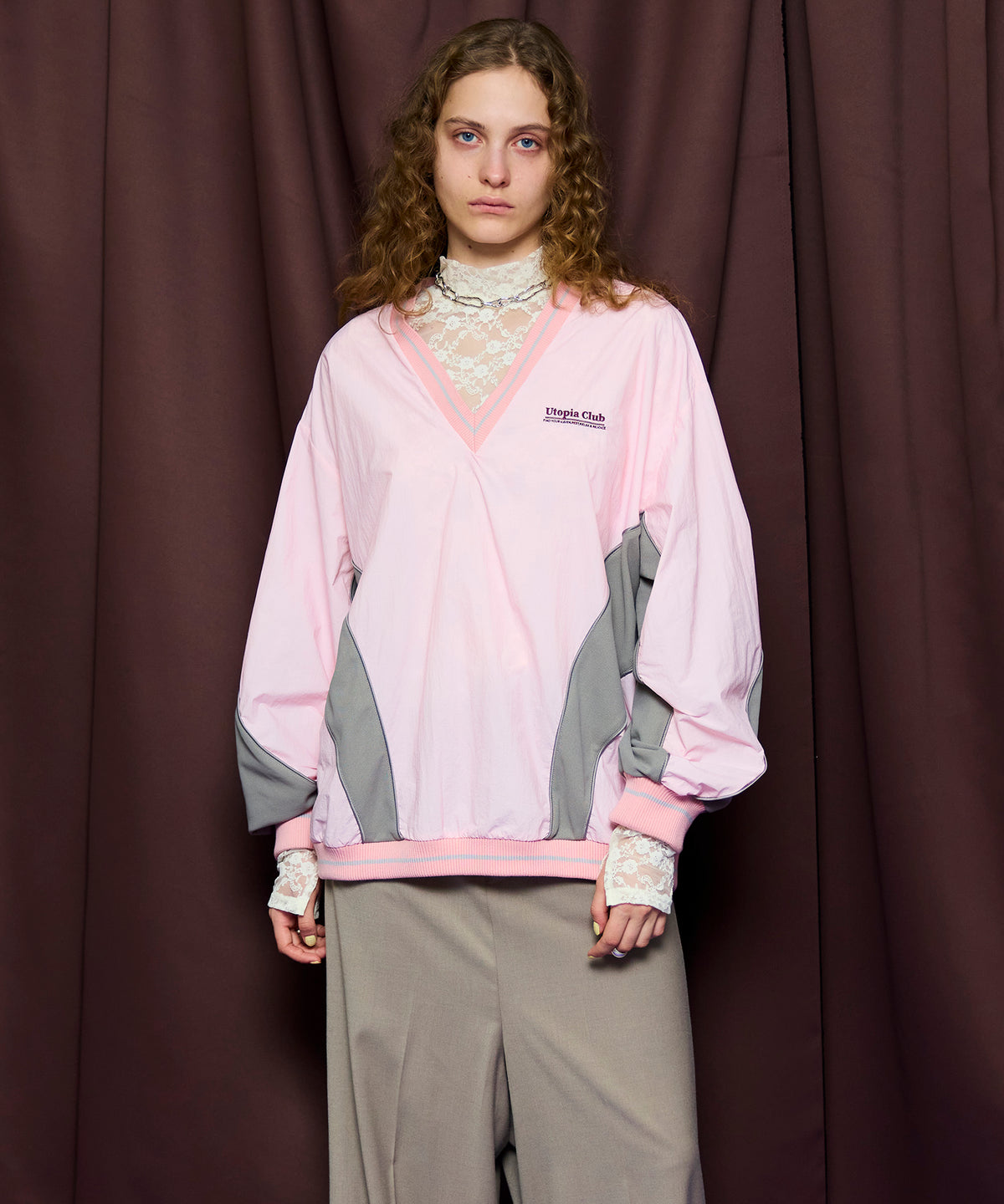 【26SPRING PRE-ORDER】Striped Print V-Neck Tops