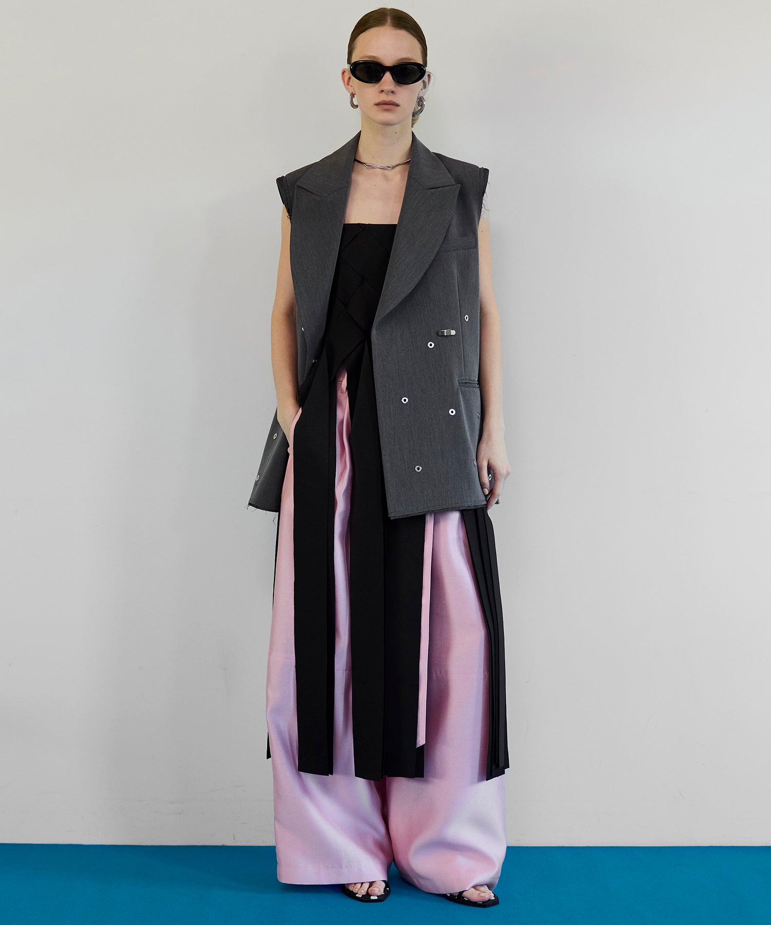 【26SPRING PRE-ORDER】Eyelet Over Gilet