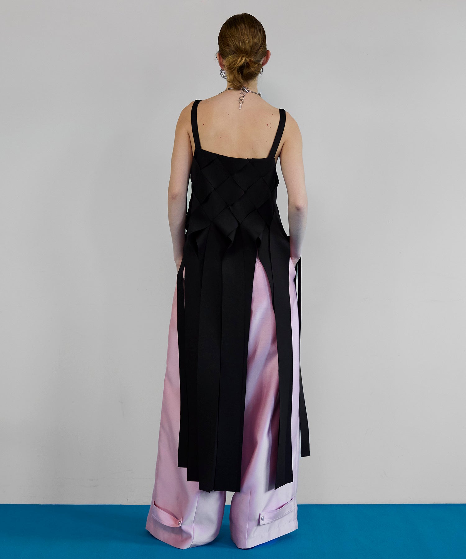 【26SPRING PRE-ORDER】Cross Fringe Dress