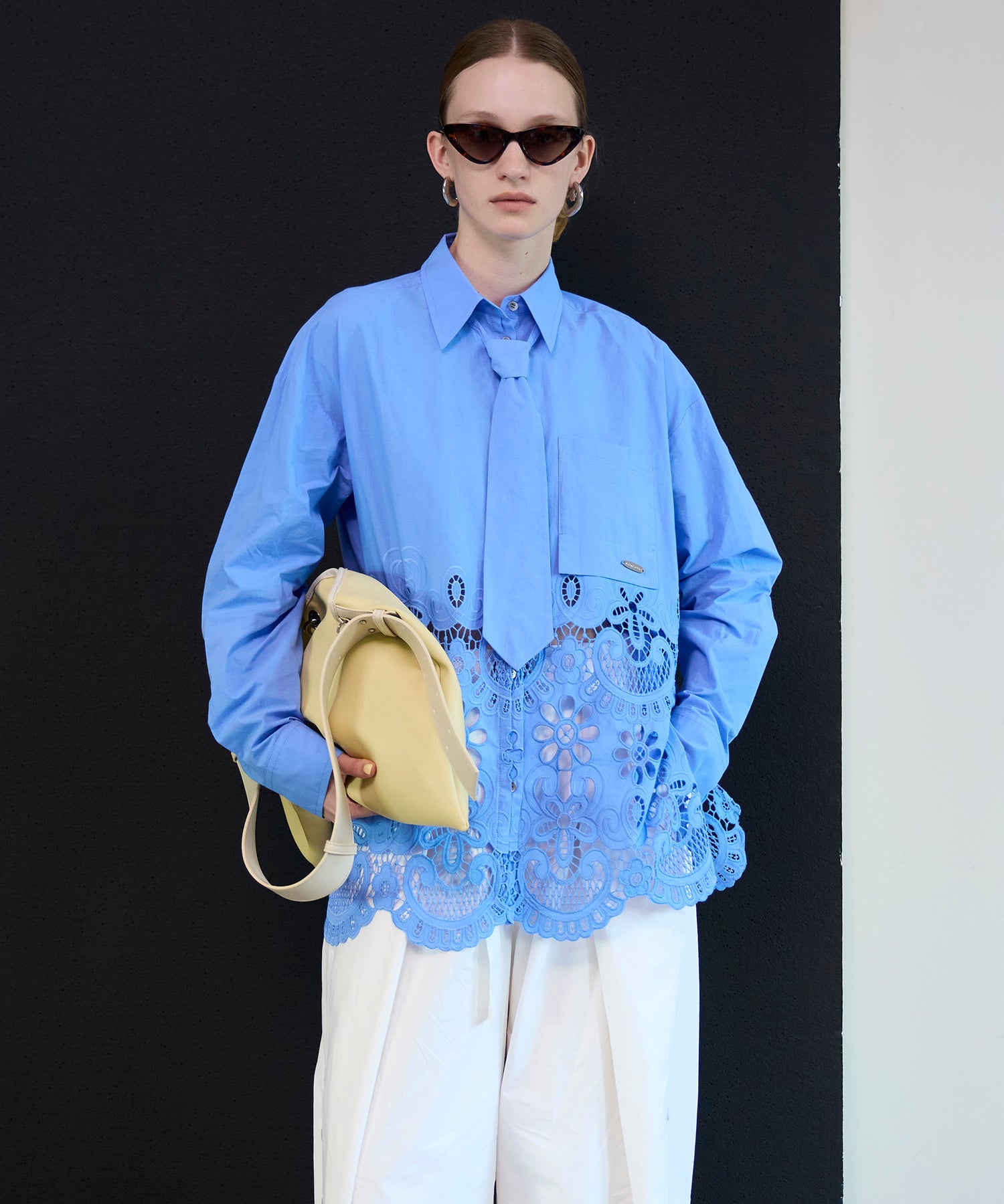 【26SPRING PRE-ORDER】Hem Embroidery Tie Shirt