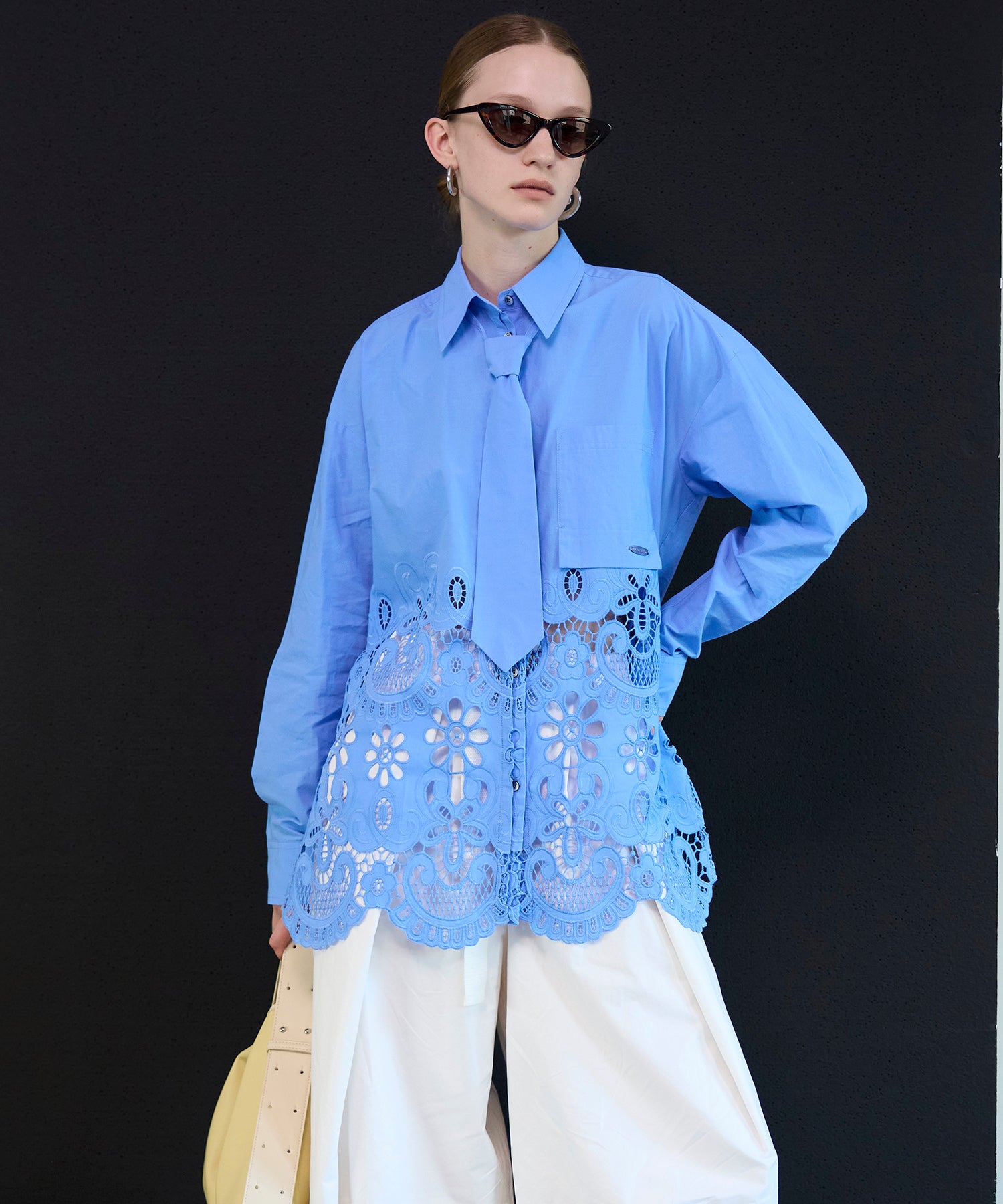 【26SPRING PRE-ORDER】Hem Embroidery Tie Shirt