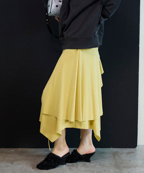 【26SPRING PRE-ORDER】Asymmetrical Flare Skirt
